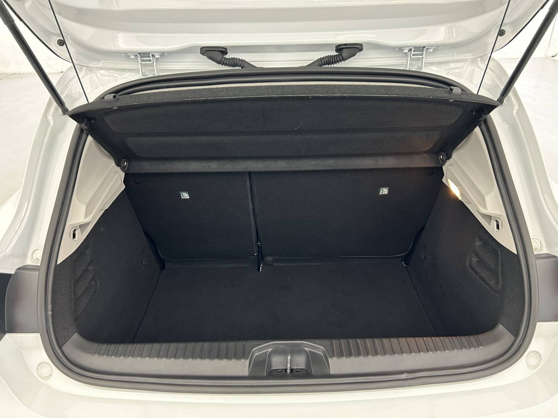 Vente en ligne Renault Clio 5 Clio TCe 90 - 21N au prix de 13 590 €