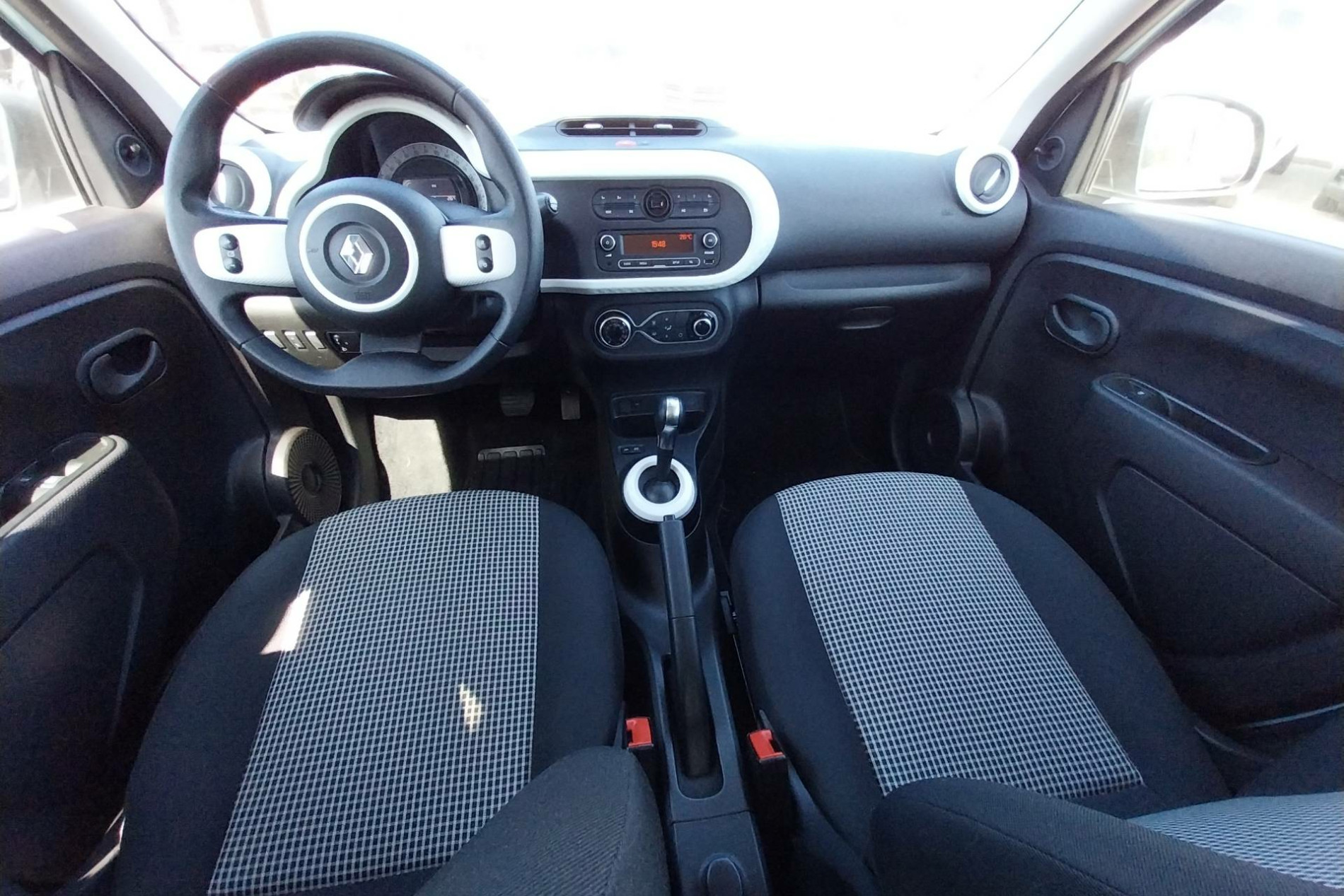 Vente en ligne Renault Twingo Electrique Twingo III E-Tech au prix de 12 790 €