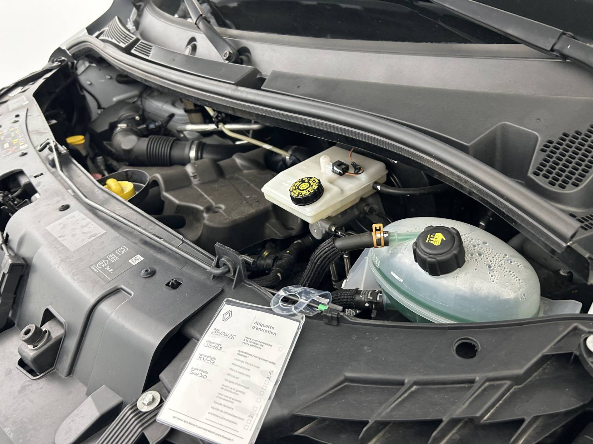 Vente en ligne Renault Master Fourgon MASTER FGN TRAC F3500 L2H2 BLUE DCI 135 au prix de 26 990 €