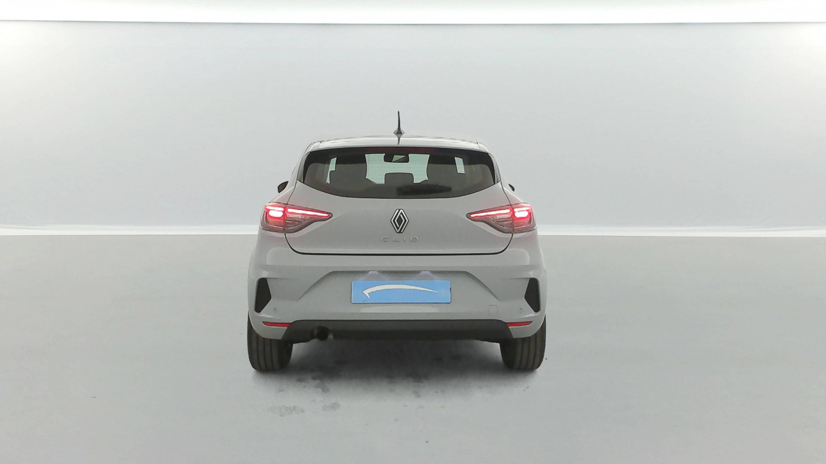 Vente en ligne Renault Clio 5 Clio TCe 90 au prix de 15 790 €