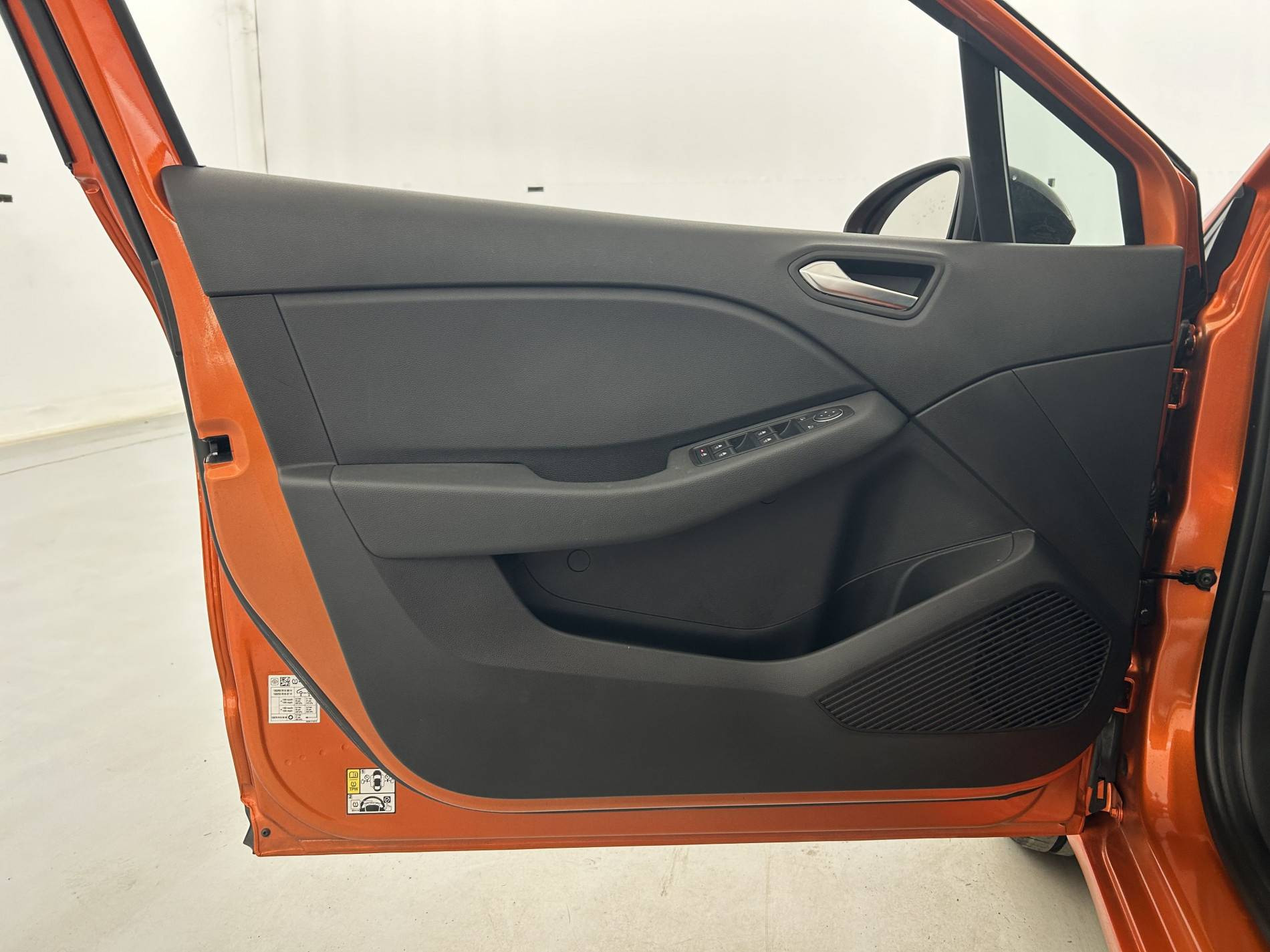 Vente en ligne Renault Clio 5 Clio E-Tech full hybrid 145 ch GSR2 au prix de 19 590 €