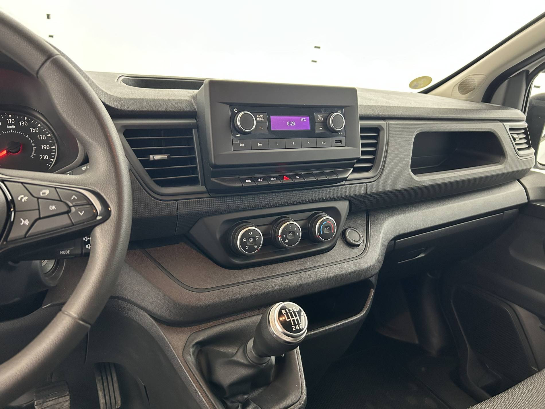 Vente en ligne Renault Trafic FG CF L1H1 3T blue dci 130 E6E au prix de 24 990 €