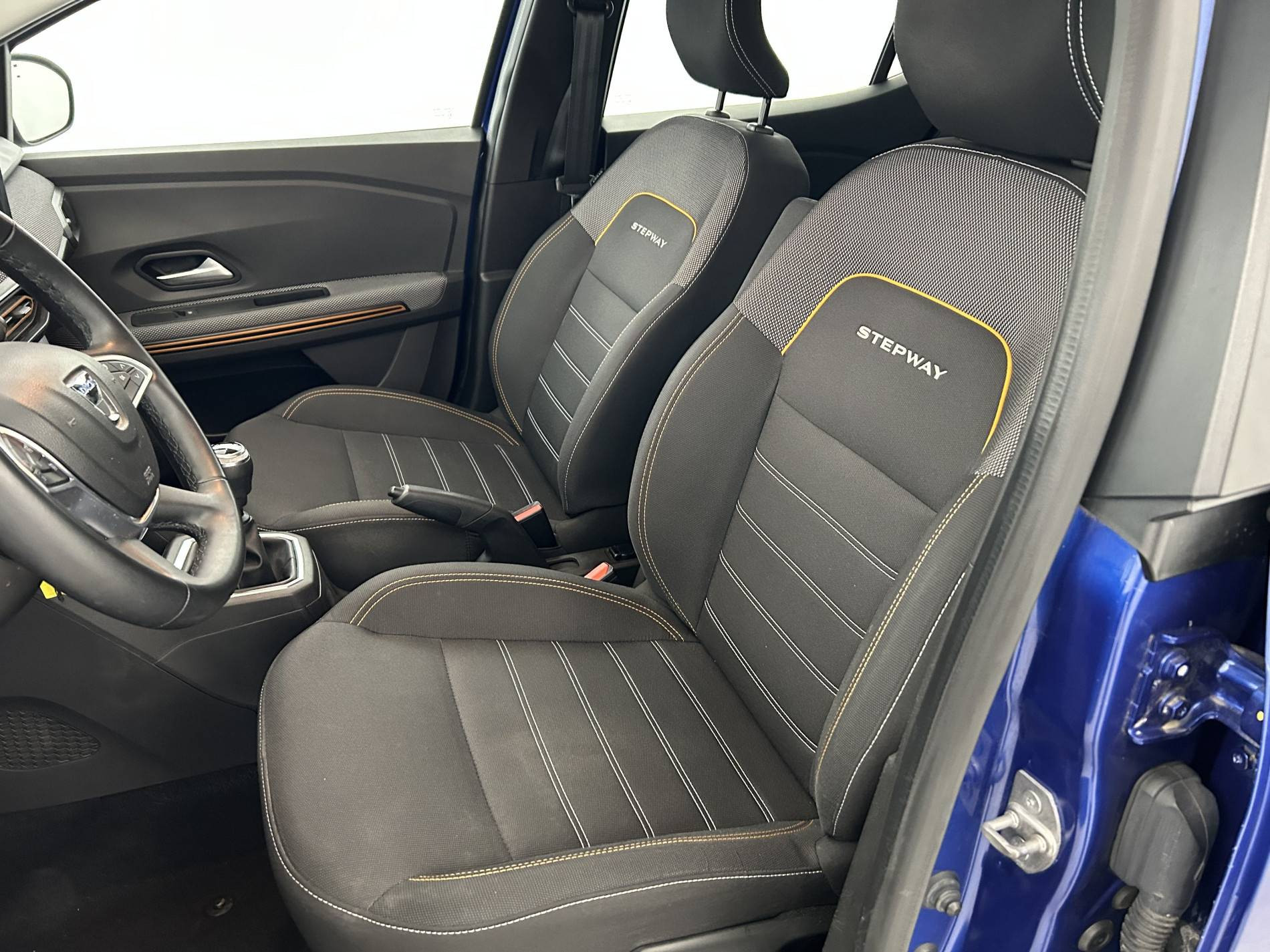 Vente en ligne Dacia Sandero  ECO-G 100 - 22 au prix de 13 300 €