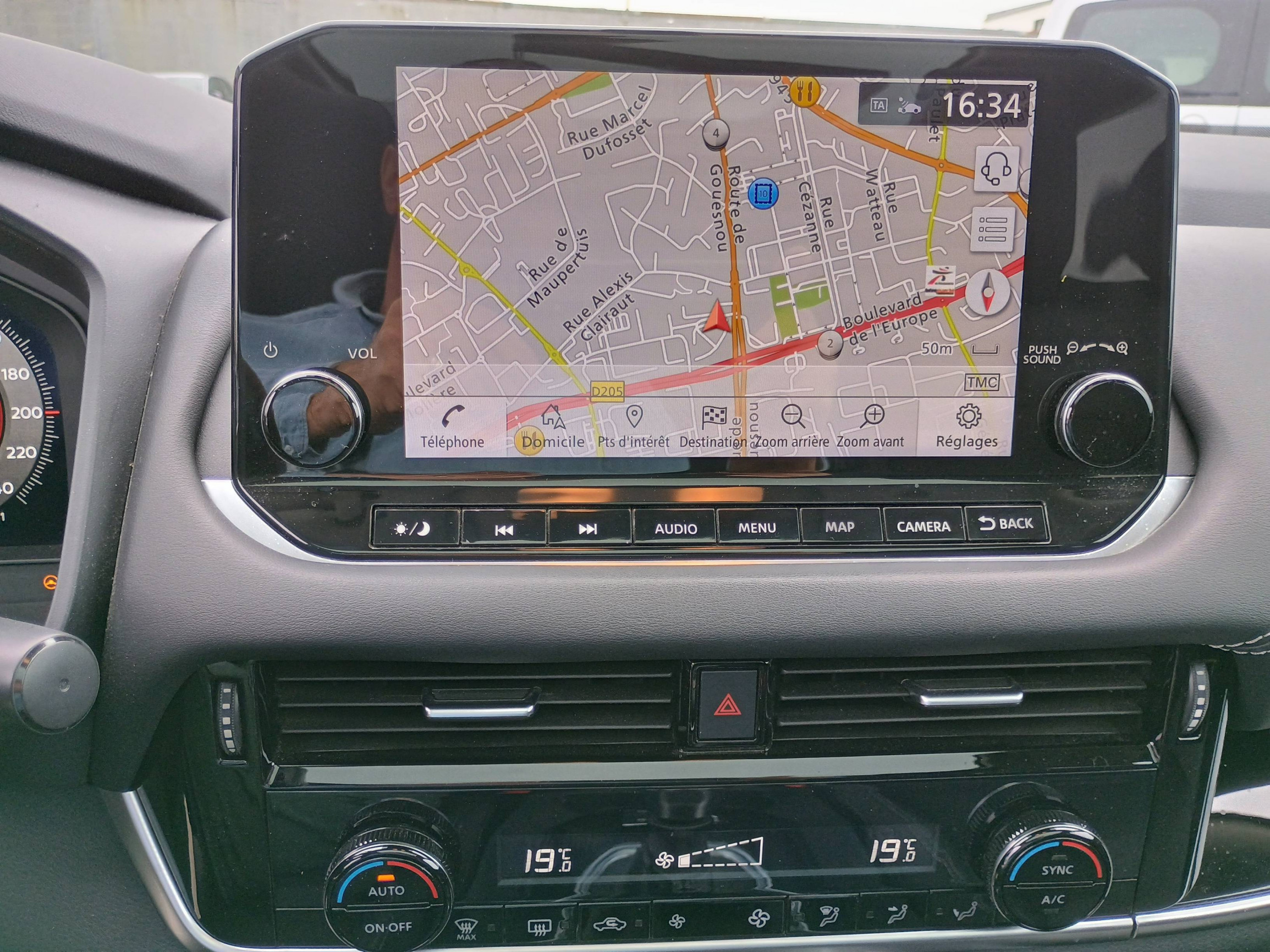 Vente en ligne Nissan Qashqai Qashqai Mild Hybrid 140 ch au prix de 19 990 €