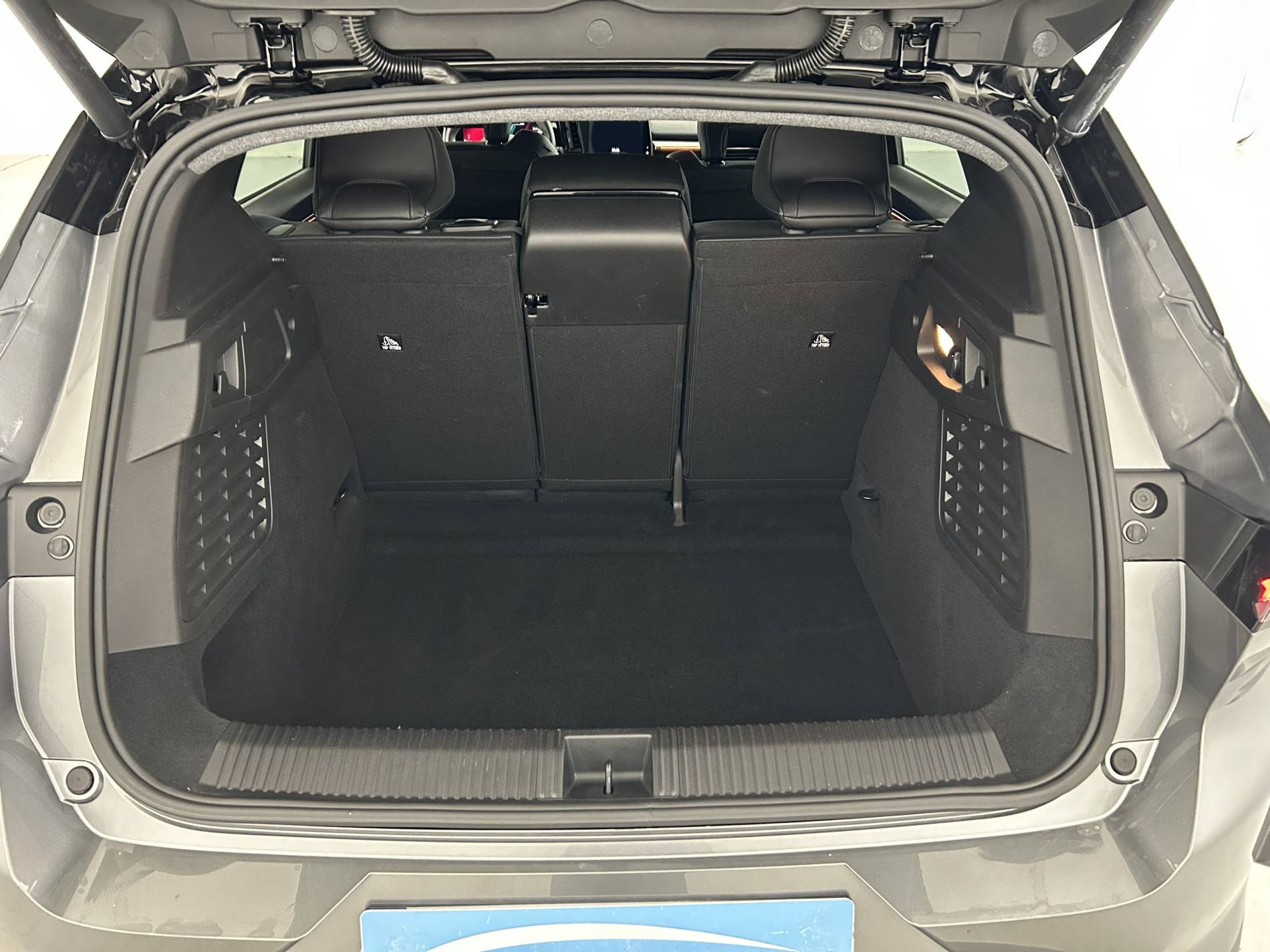 Vente en ligne Renault Scenic E-Tech Scenic E-Tech électrique 220 ch grande autonomie au prix de 37 991 €