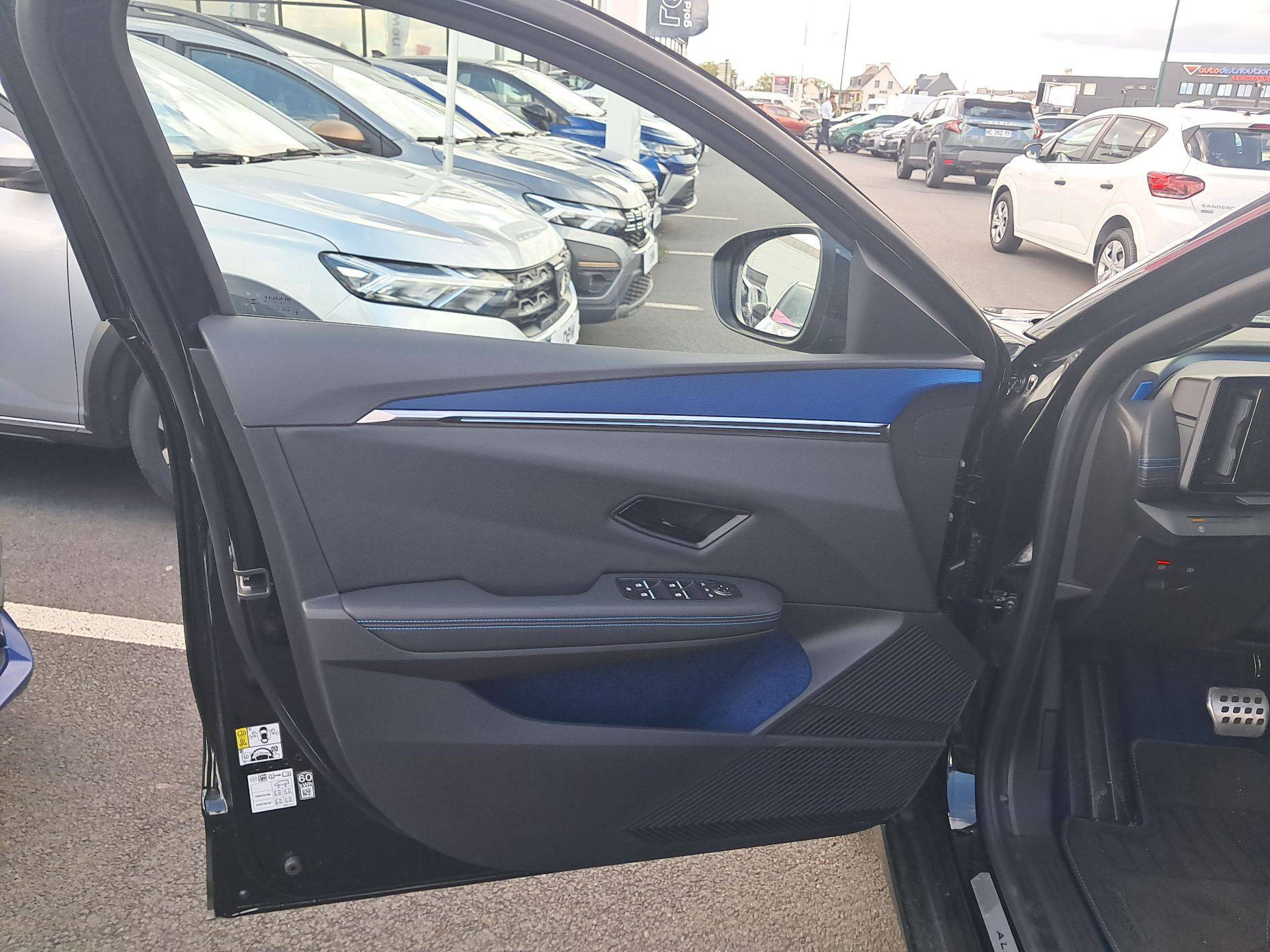 Vente en ligne Renault Megane E-Tech  220 ch autonomie confort au prix de 35 990 €