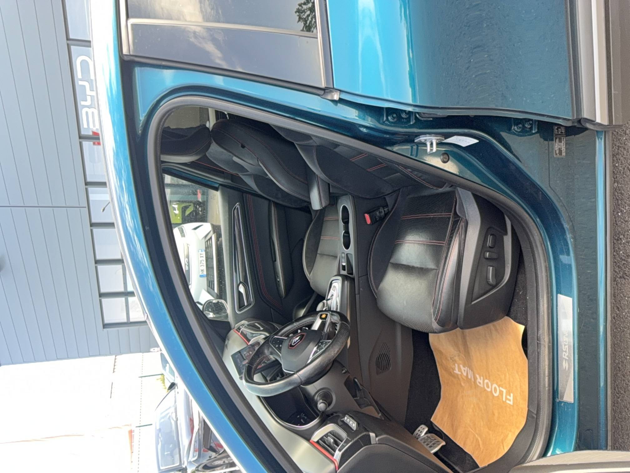 Vente en ligne Renault Arkana  E-Tech 145 au prix de 15 490 €