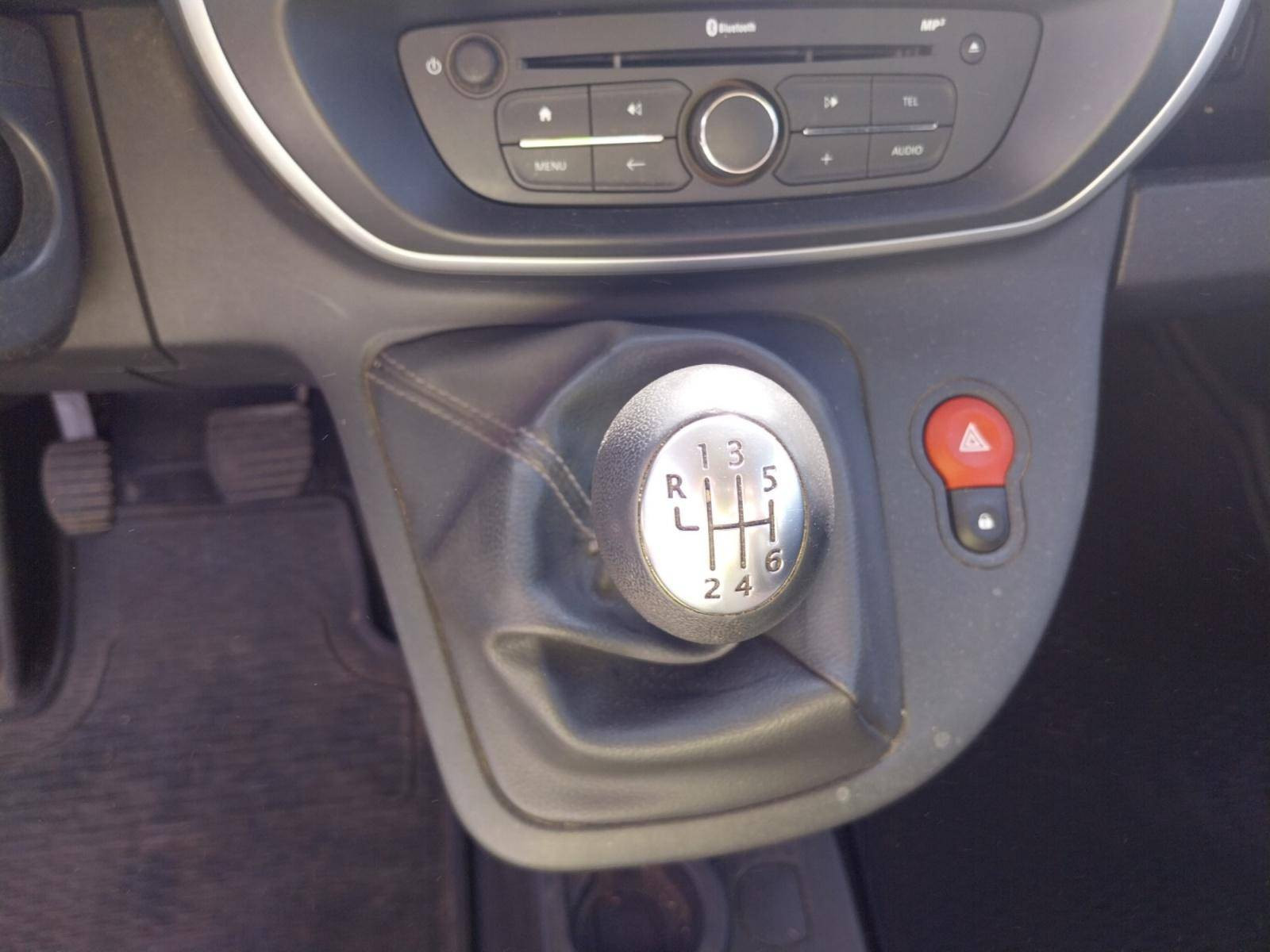 Vente en ligne Renault Kangoo Express  BLUE DCI 95 au prix de 11 990 €