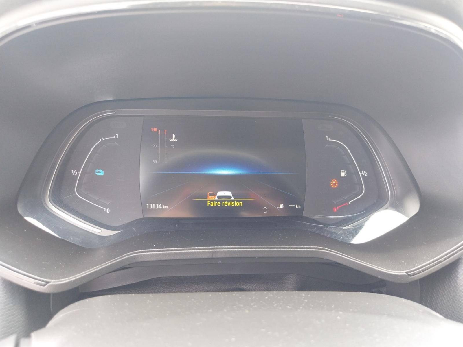 Vente en ligne Renault Clio 5 Clio E-Tech full hybrid 145 au prix de 17 350 €