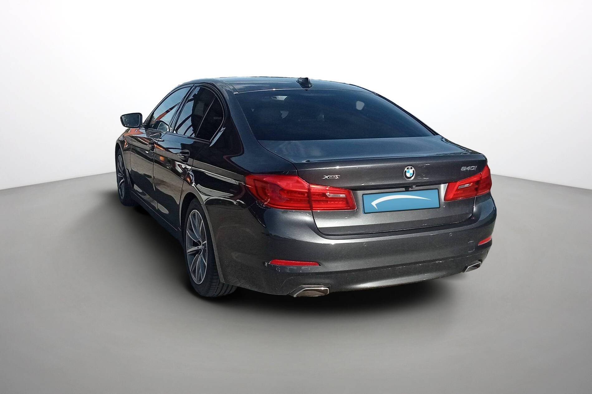 Vente en ligne Bmw Série 5 Touring 540i xDrive 340 ch BVA8 au prix de 39 990 €
