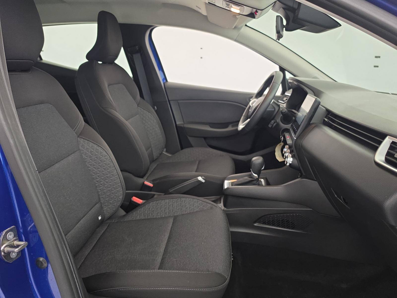 Vente en ligne Renault Clio 5 Clio E-Tech full hybrid 145 au prix de 18 790 €