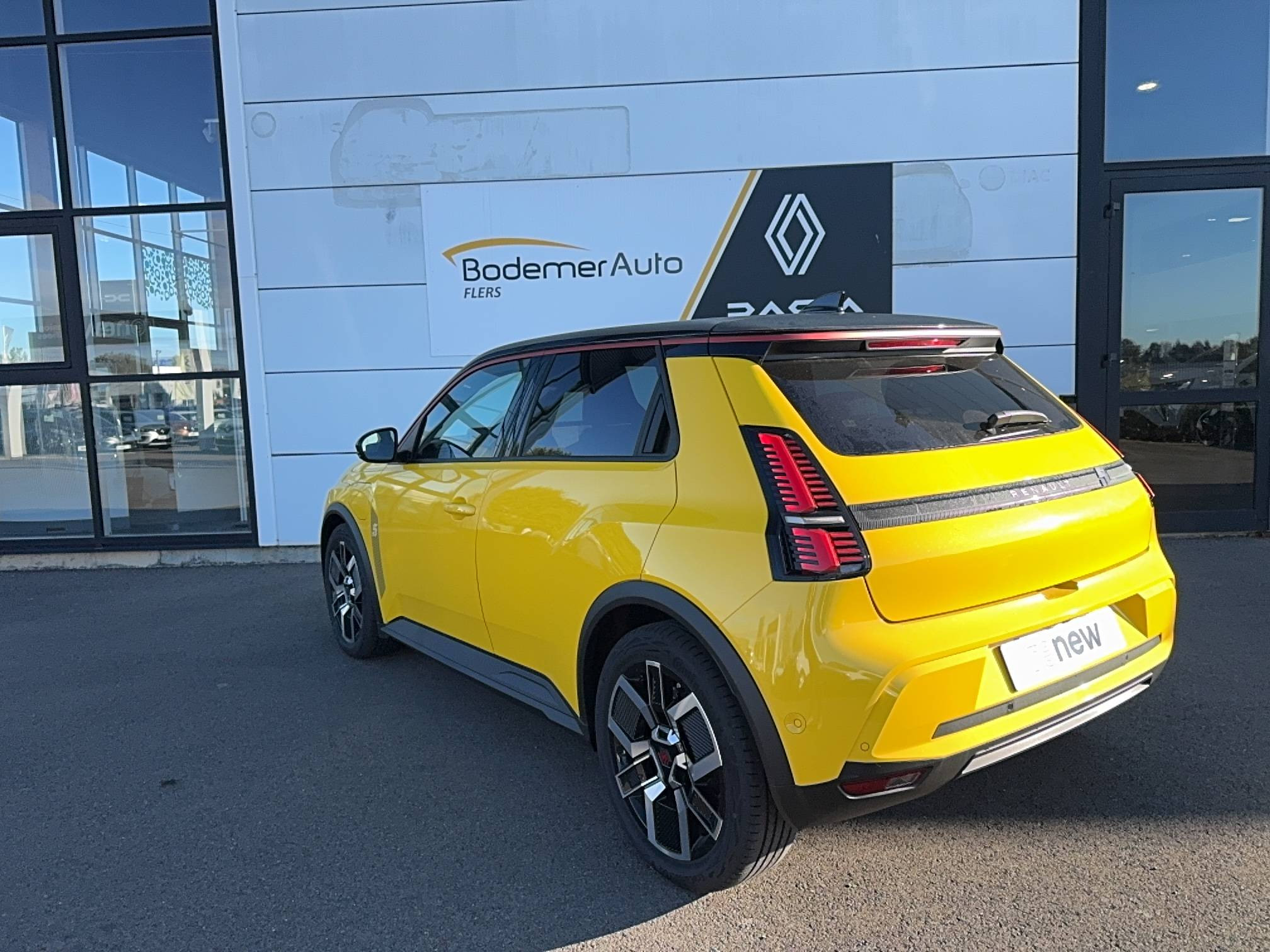 Vente en ligne Renault R5 E-Tech  150 ch autonomie confort au prix de 36 240 €