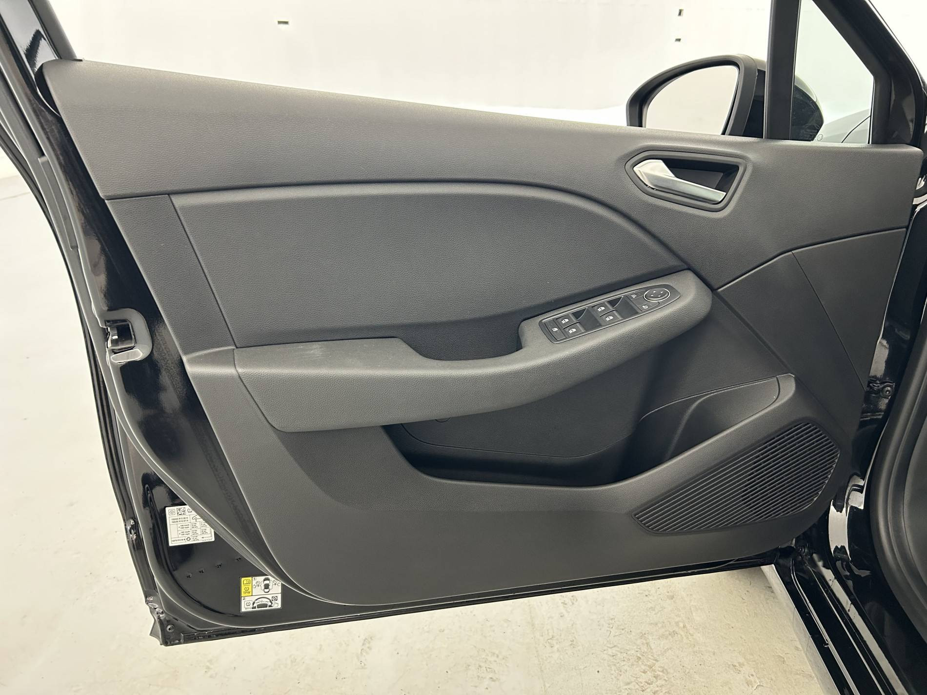 Vente en ligne Renault Clio 5 Clio E-Tech full hybrid 145 ch GSR2 au prix de 19 990 €