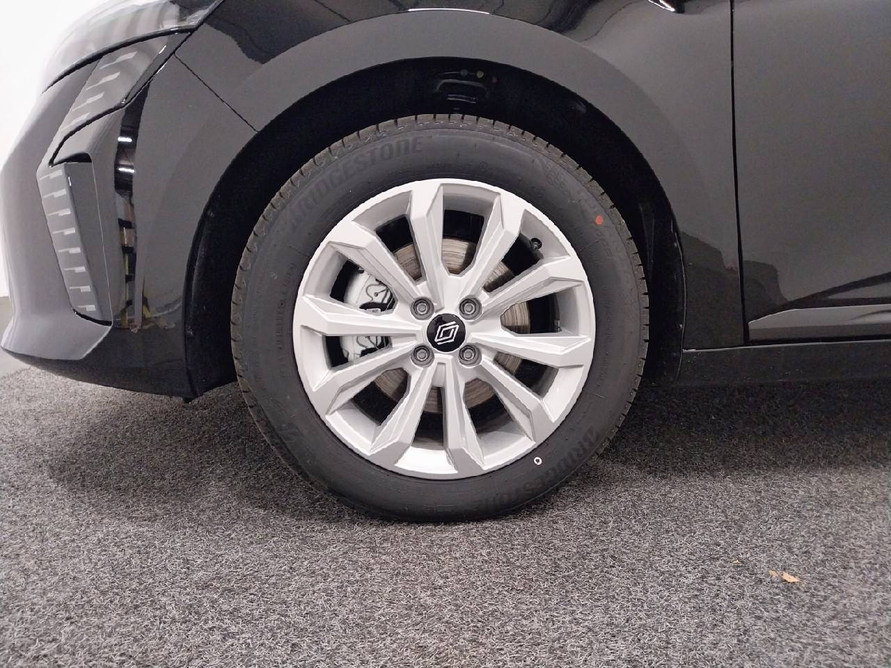 Vente en ligne Renault Clio 5 Clio Blue dCi 100 ch au prix de 21 150 €