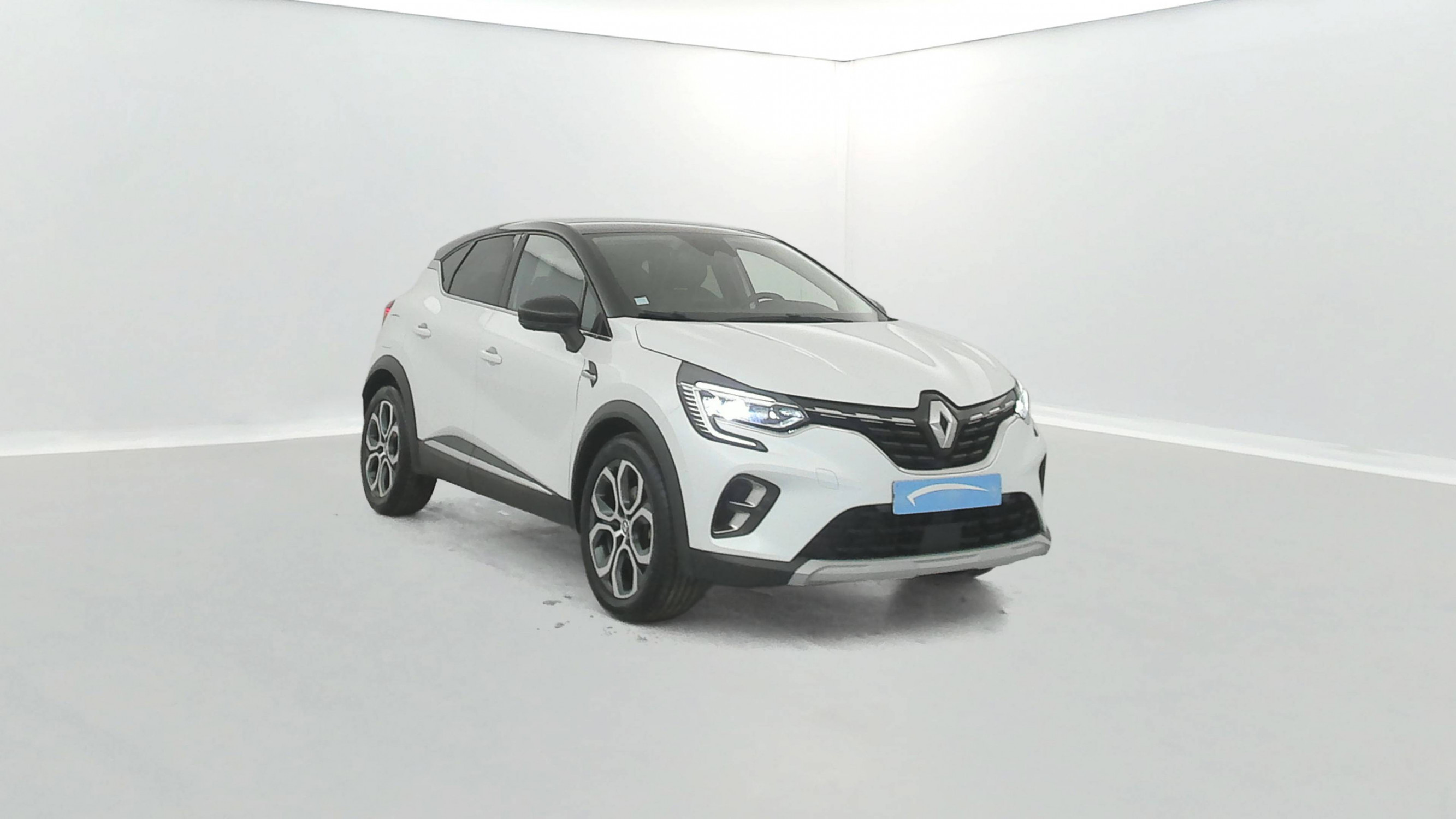 Vente en ligne Renault Captur  E-Tech full hybrid 145 au prix de 17 890 €