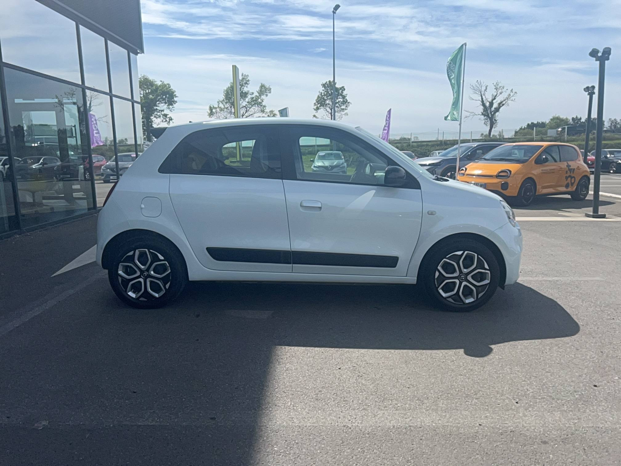 Vente en ligne Renault Twingo 3  SCe 65 au prix de 10 490 €