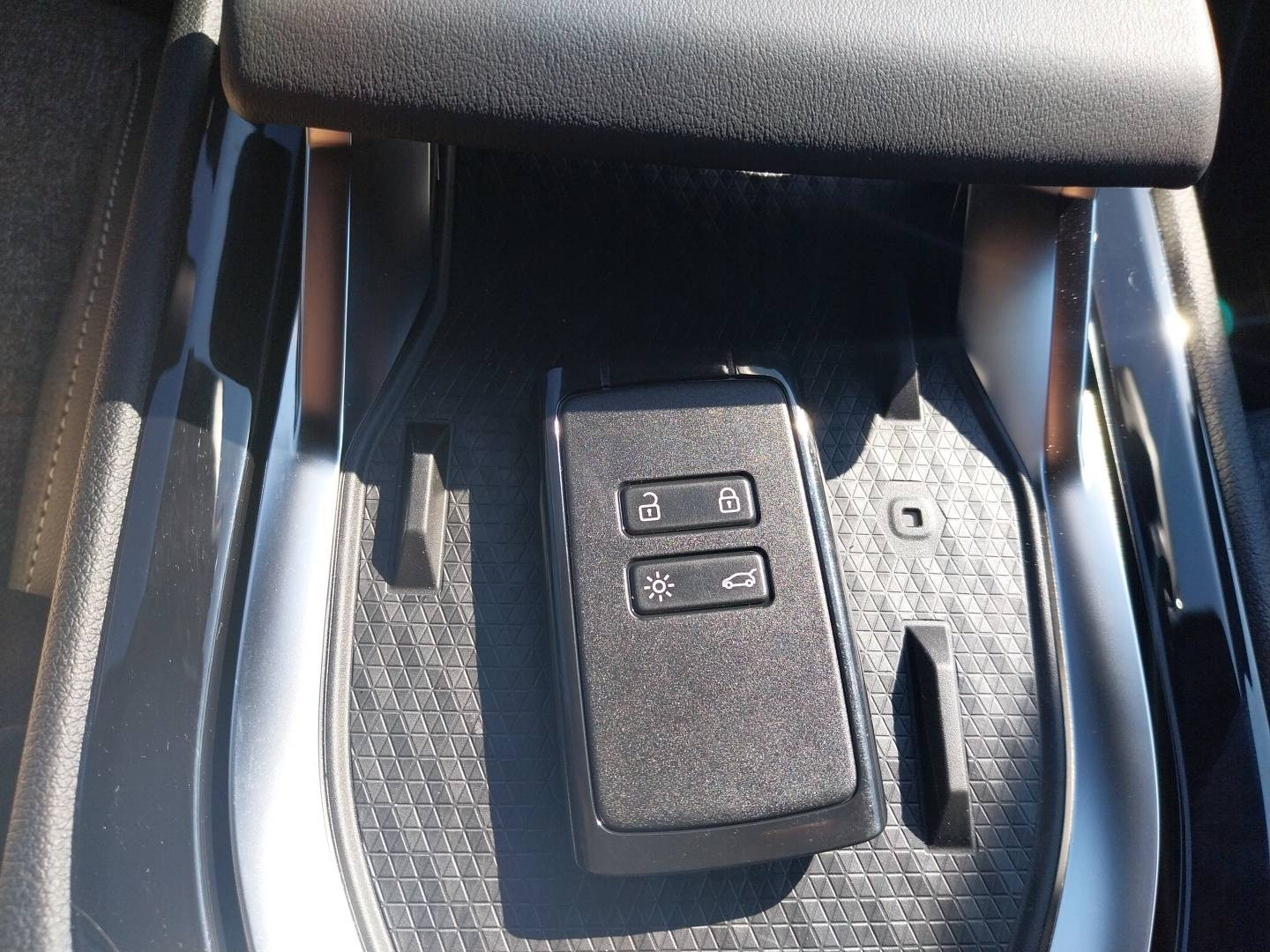 Vente en ligne Renault Austral  full hybrid E-Tech 200 ch au prix de 34 990 €
