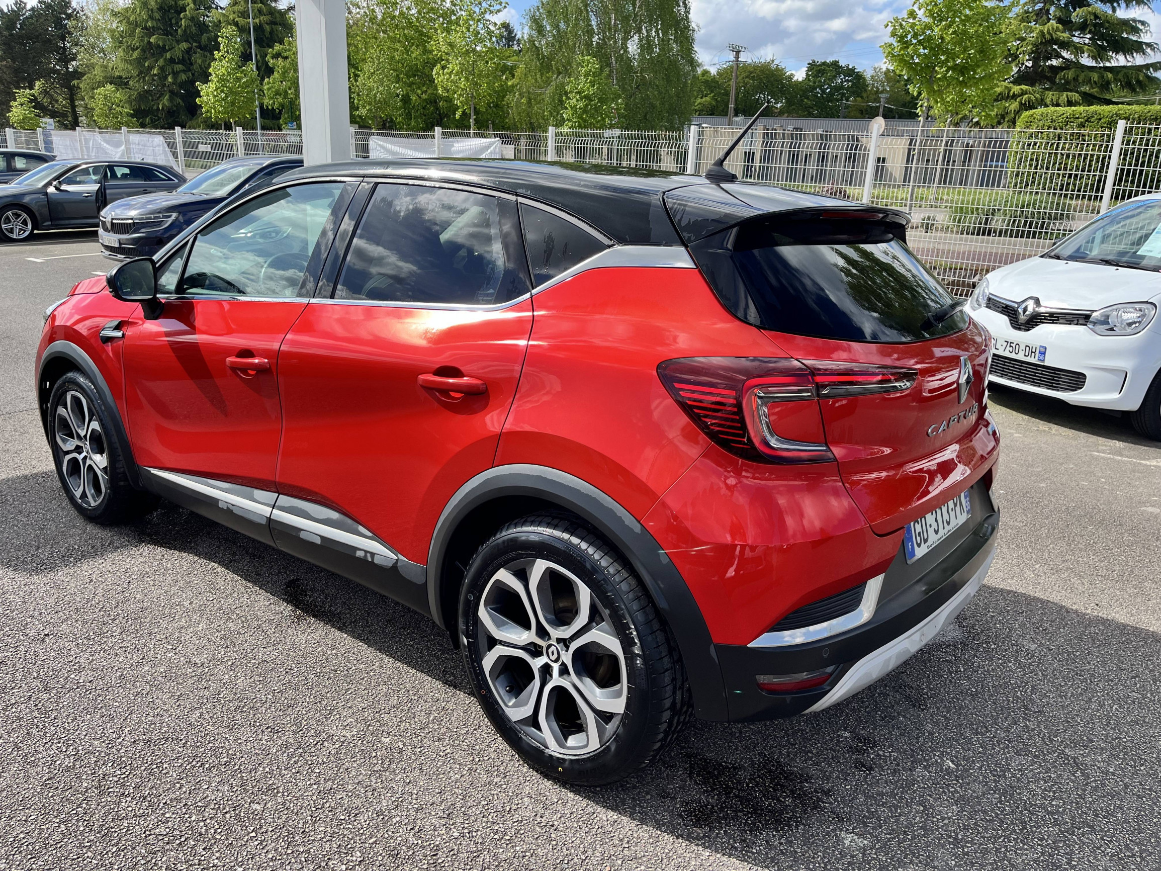 Vente en ligne Renault Captur  E-Tech 145 - 21 au prix de 17 290 €