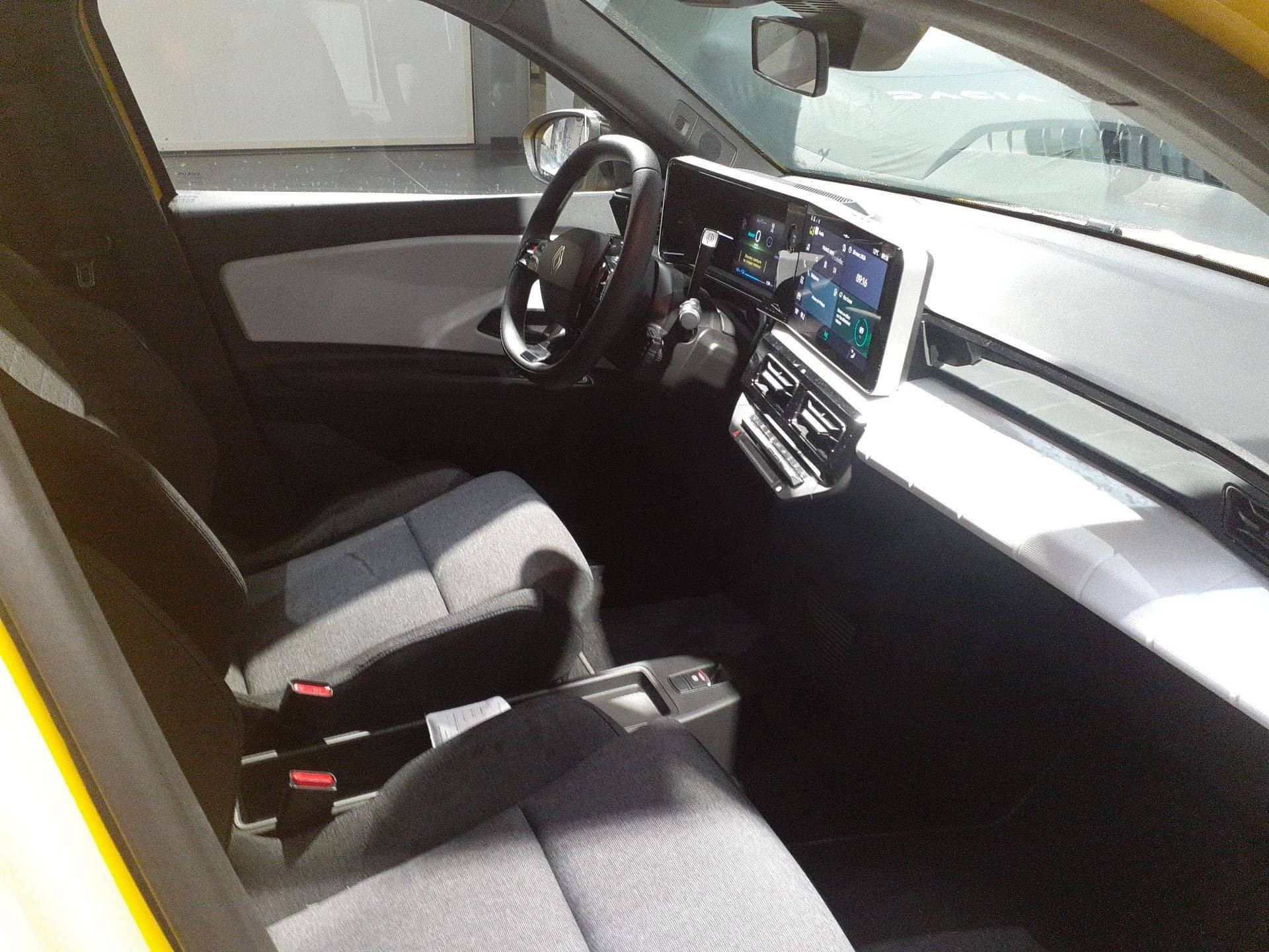 Vente en ligne Renault R5 E-Tech  120 ch autonomie urbaine au prix de 27 390 €