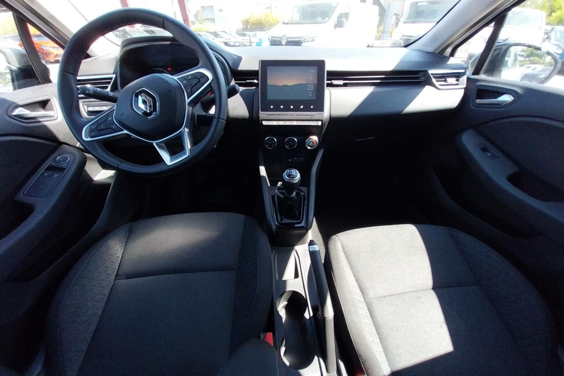 Vente en ligne Renault Clio 5 Clio TCe 90 au prix de 13 990 €