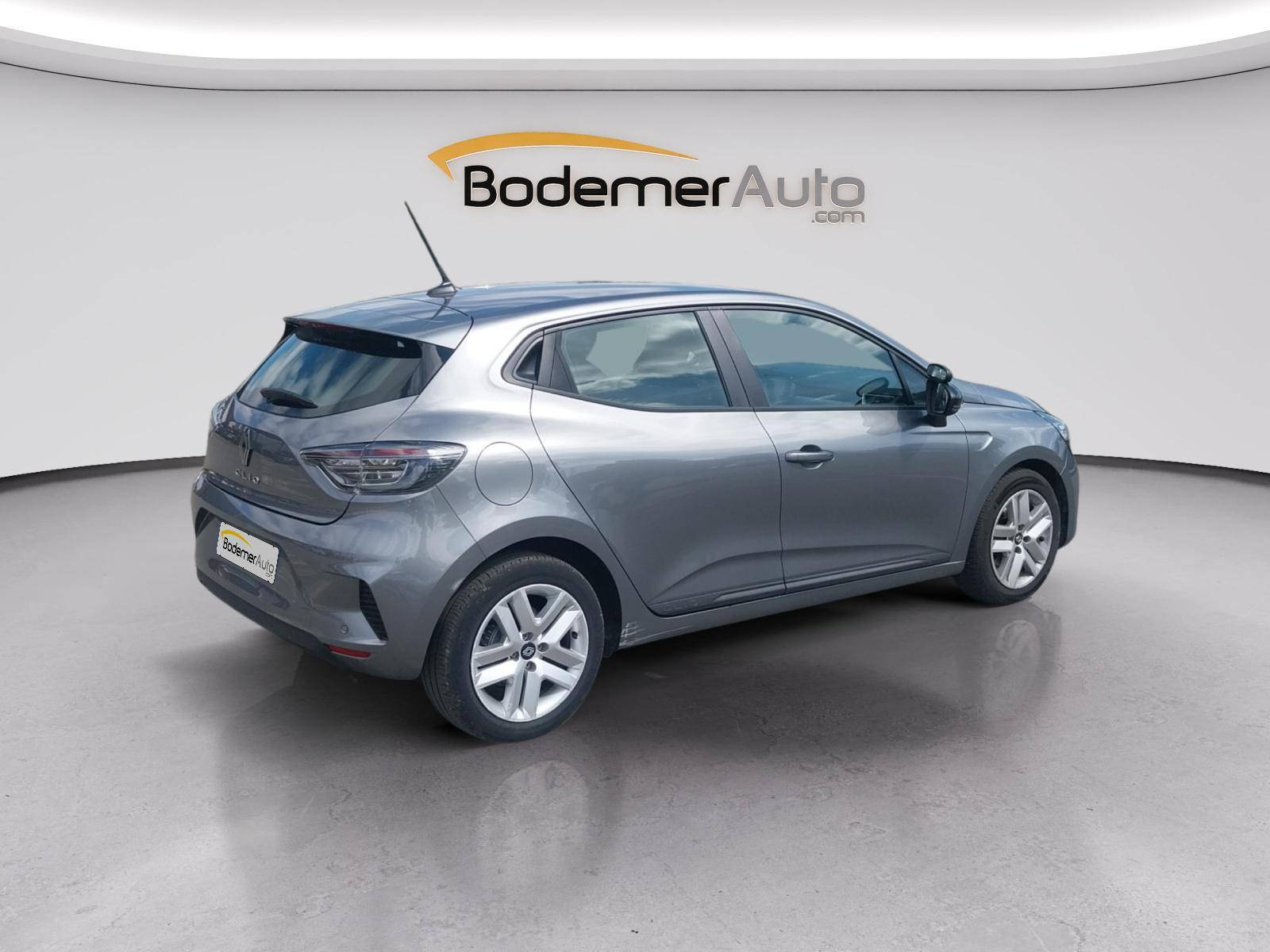 Vente en ligne Renault Clio 5 Clio Blue dCi 100 ch GSR2 au prix de 15 990 €