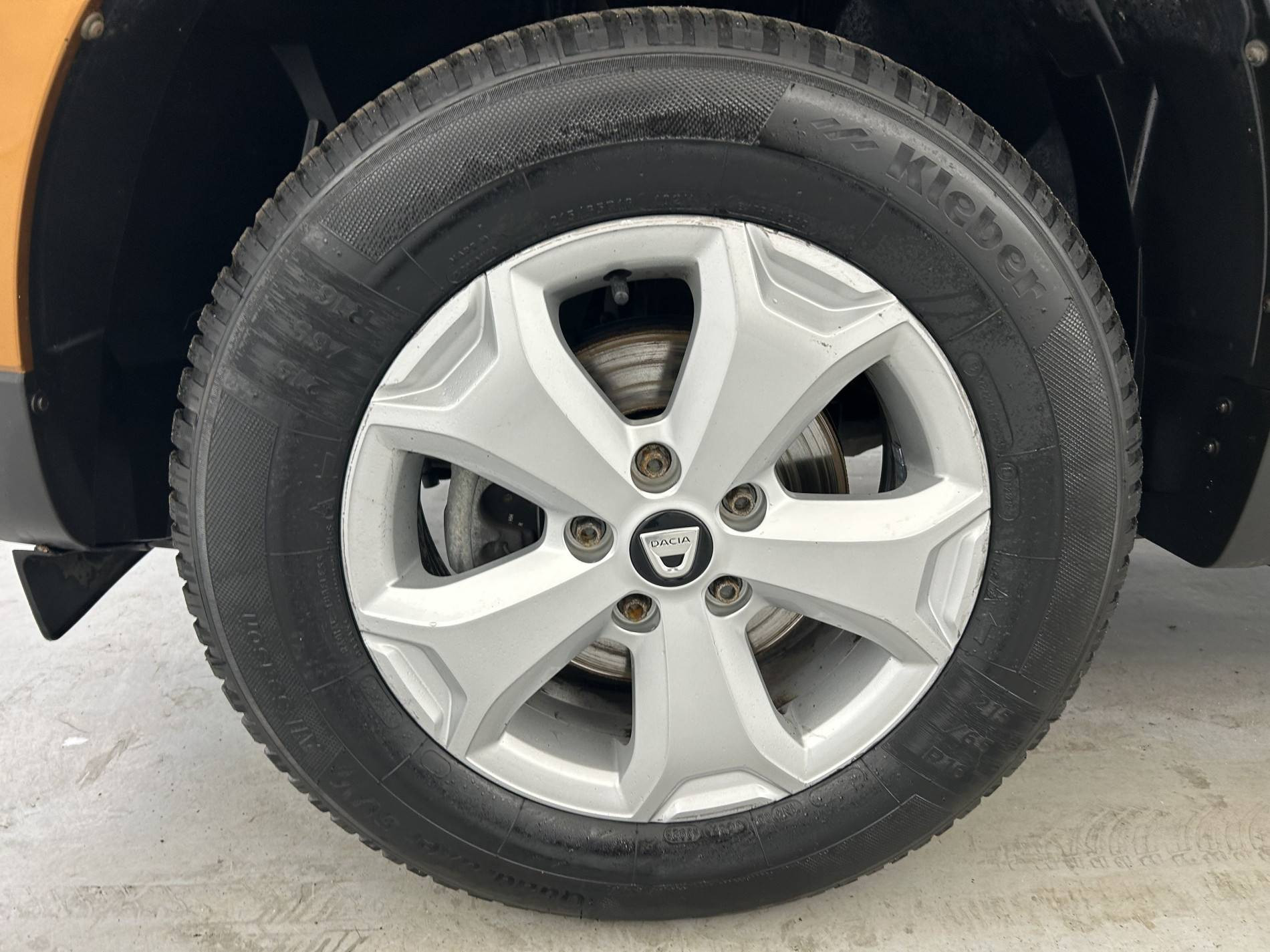 Vente en ligne Dacia Duster  Blue dCi 115 4x2 au prix de 14 990 €