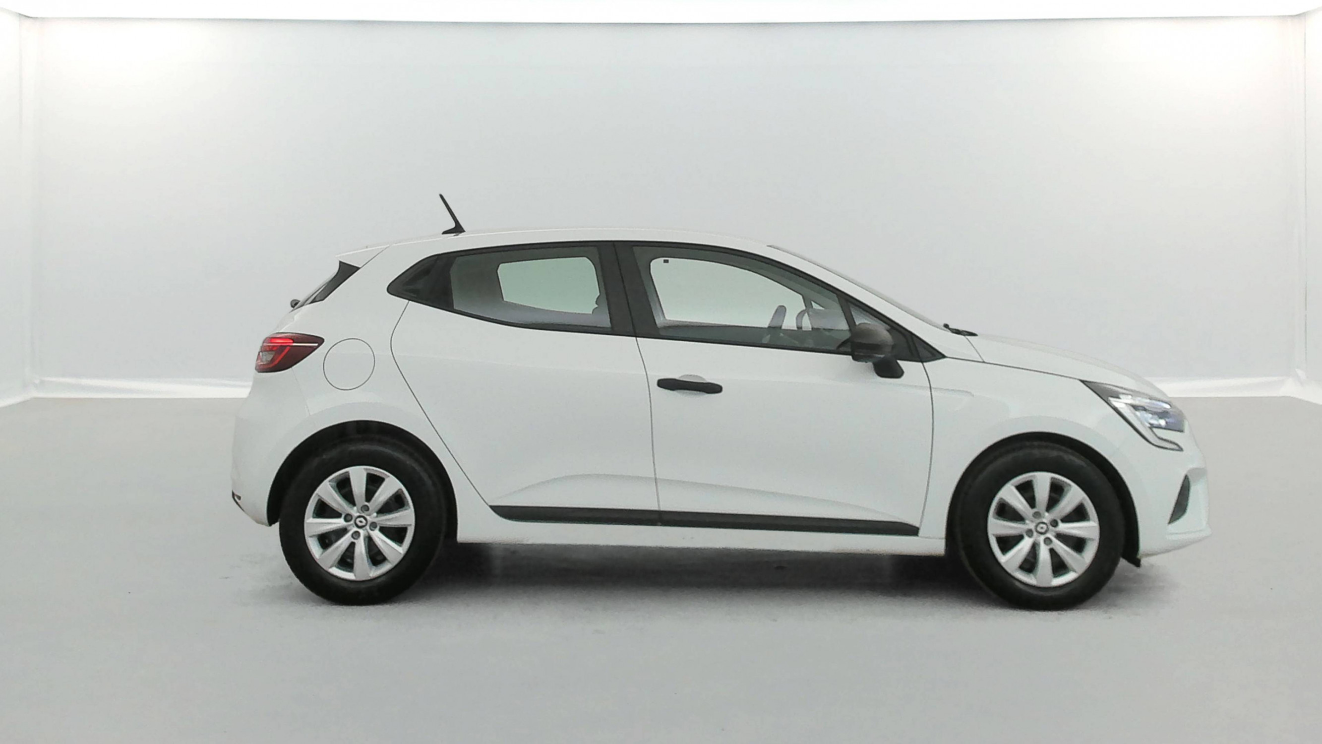 Vente en ligne Renault Clio 5 Clio SCe 65 au prix de 13 790 €