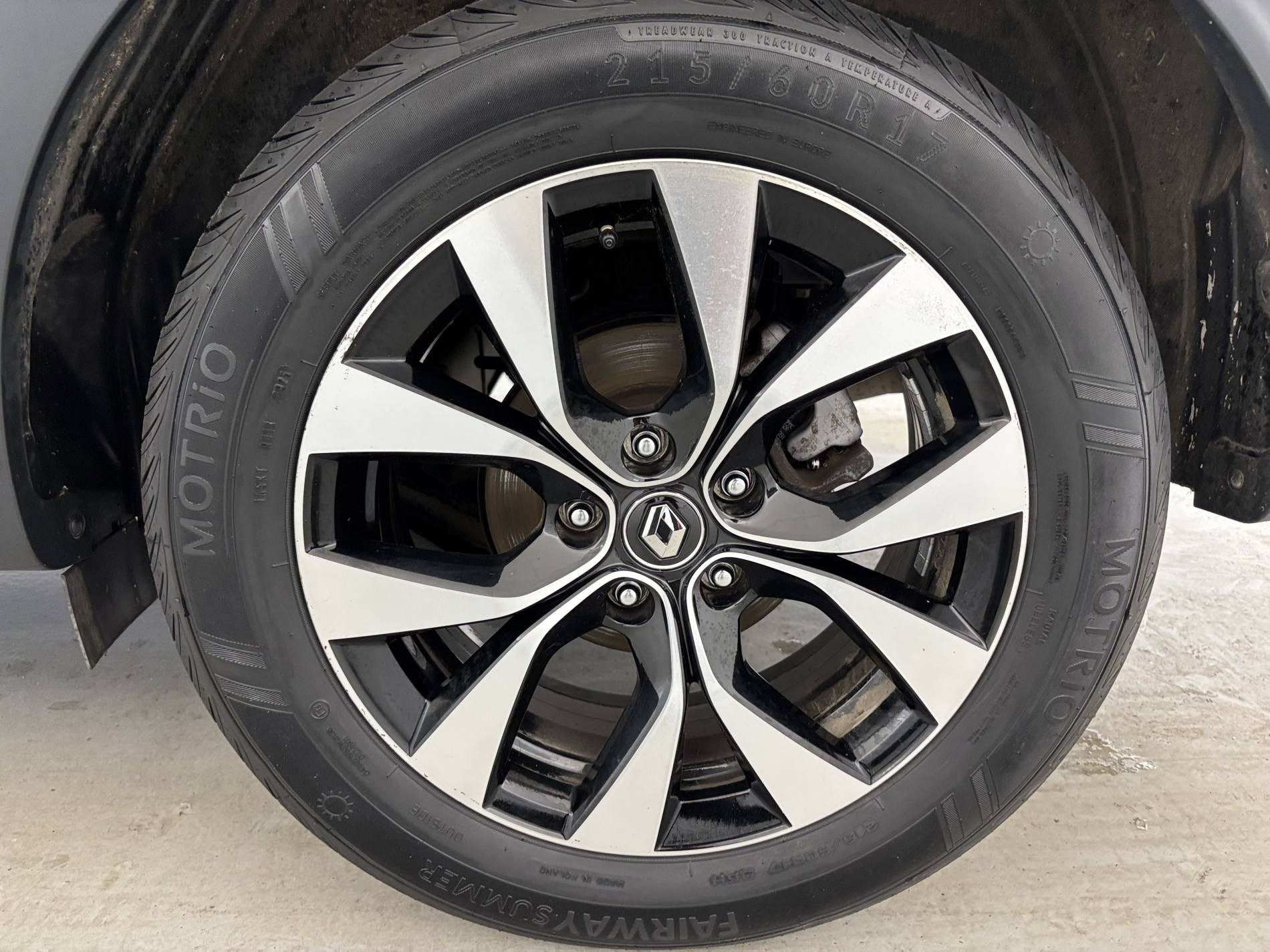 Vente en ligne Renault Arkana  E-Tech hybride 145 - 22 au prix de 18 490 €