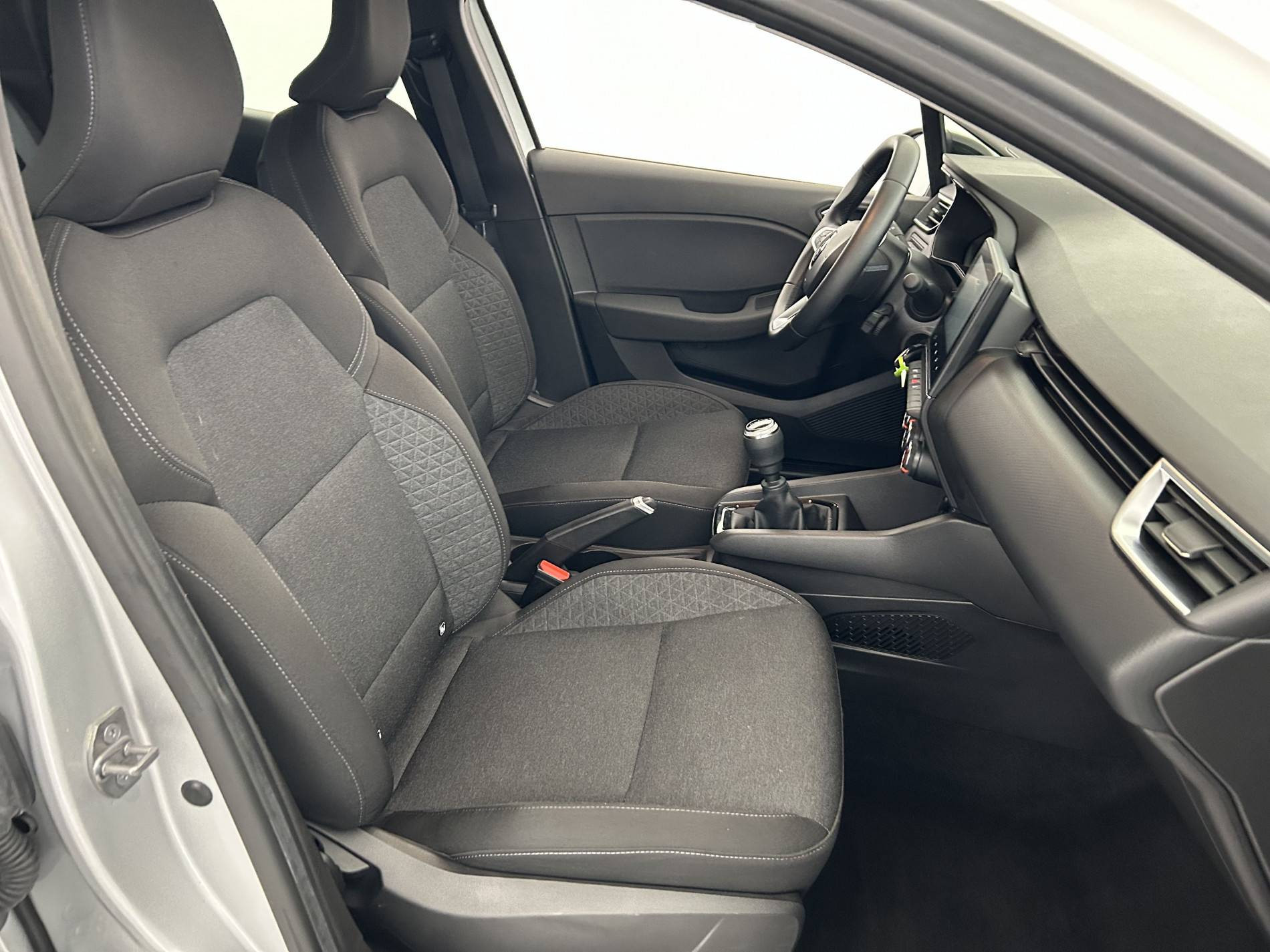 Vente en ligne Renault Clio 5 Clio TCe 90 au prix de 13 890 €