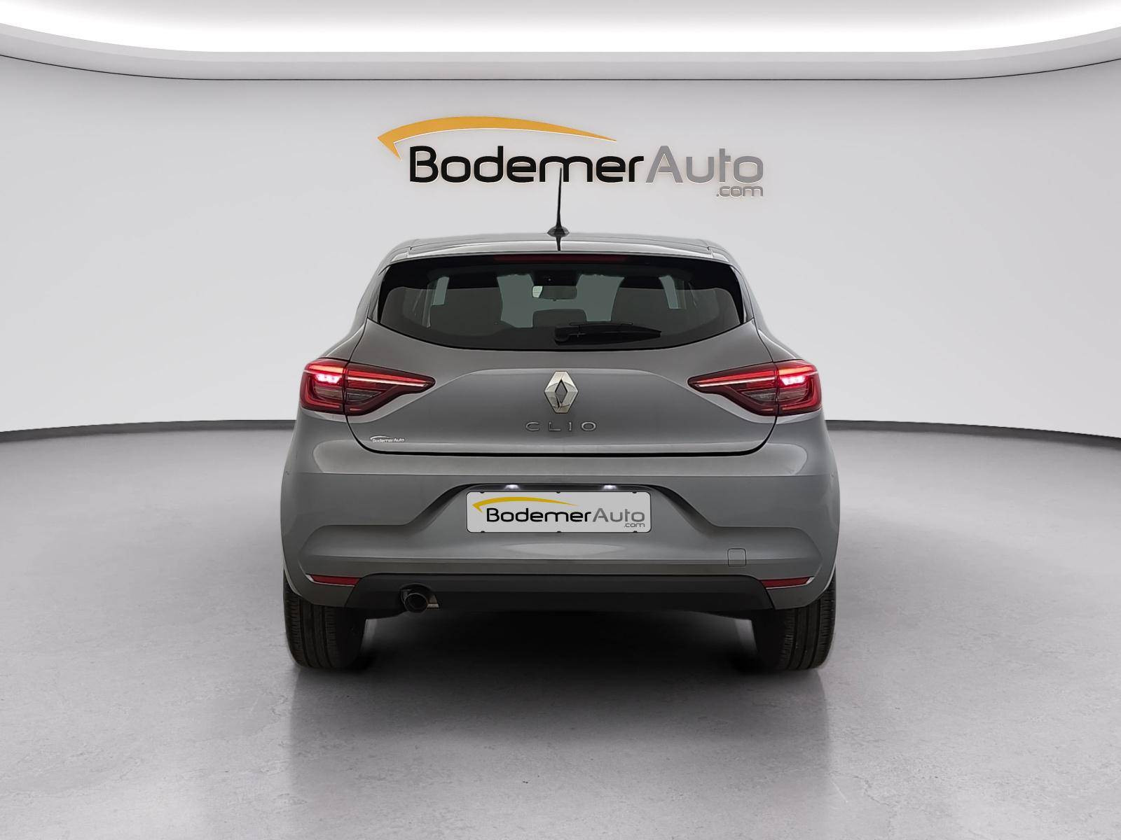 Vente en ligne Renault Clio 5 Clio TCe 90 au prix de 14 790 €