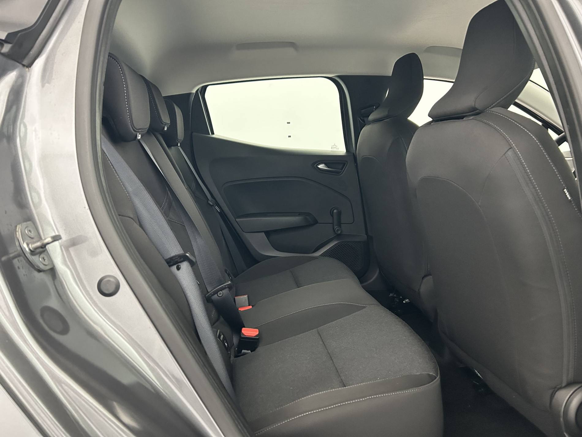 Vente en ligne Renault Clio 5 Clio TCe 90 au prix de 14 290 €