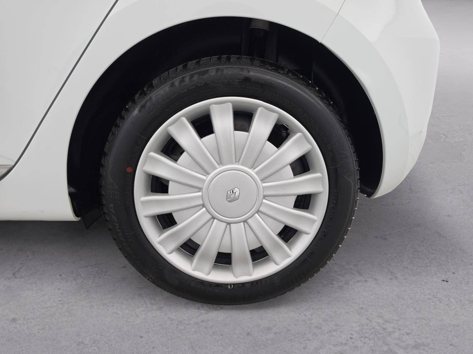 Vente en ligne Renault Clio 5 Clio TCe 90 - 21 au prix de 12 791 €