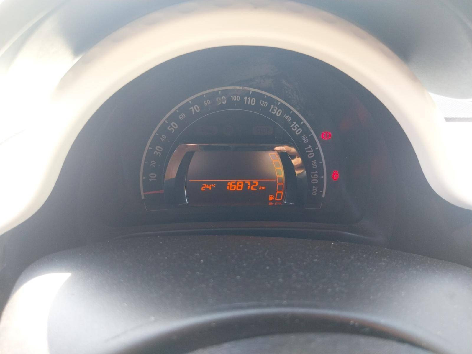 Vente en ligne Renault Twingo 3  SCe 65 au prix de 12 990 €