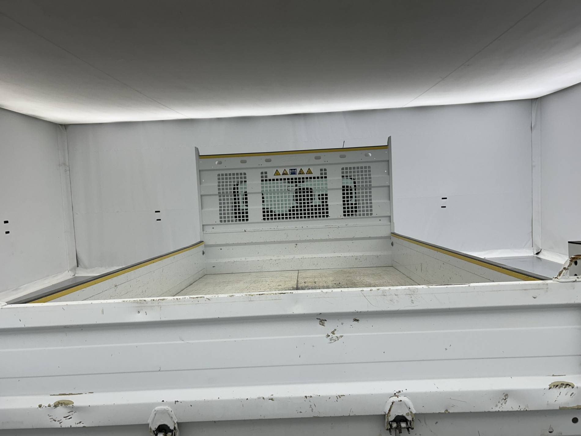 Vente en ligne Renault Master 3 Châssis Cabine MASTER CC PROP RJ3500 L2 PAFC BLUE DCI 130 EURO VI au prix de 33 000 €