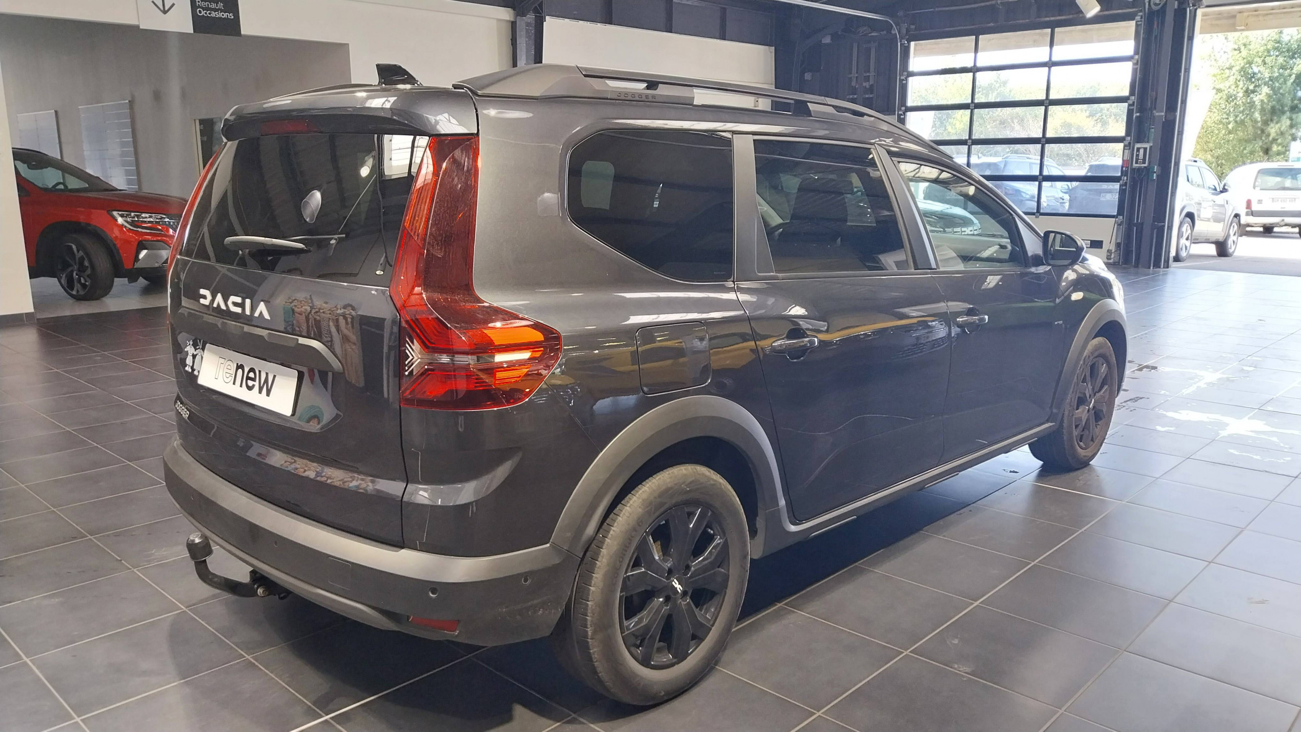 Vente en ligne Dacia Jogger  ECO-G 100 5 places  Attelage au prix de 18 890 €