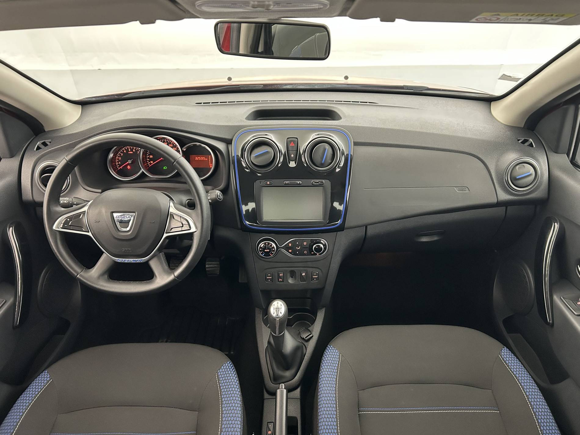 Vente en ligne Dacia Sandero  Blue dCi 95 au prix de 13 990 €