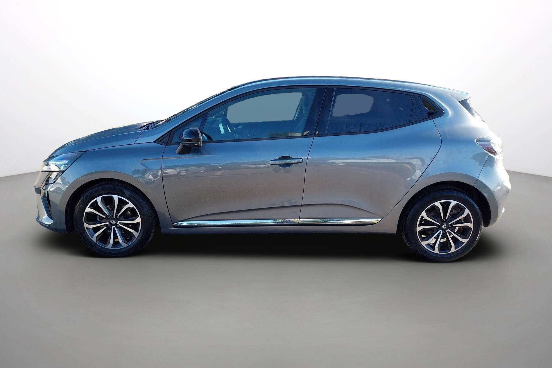 Vente en ligne Renault Clio 5 Clio TCe 90 ch GSR2 au prix de 17 780 €