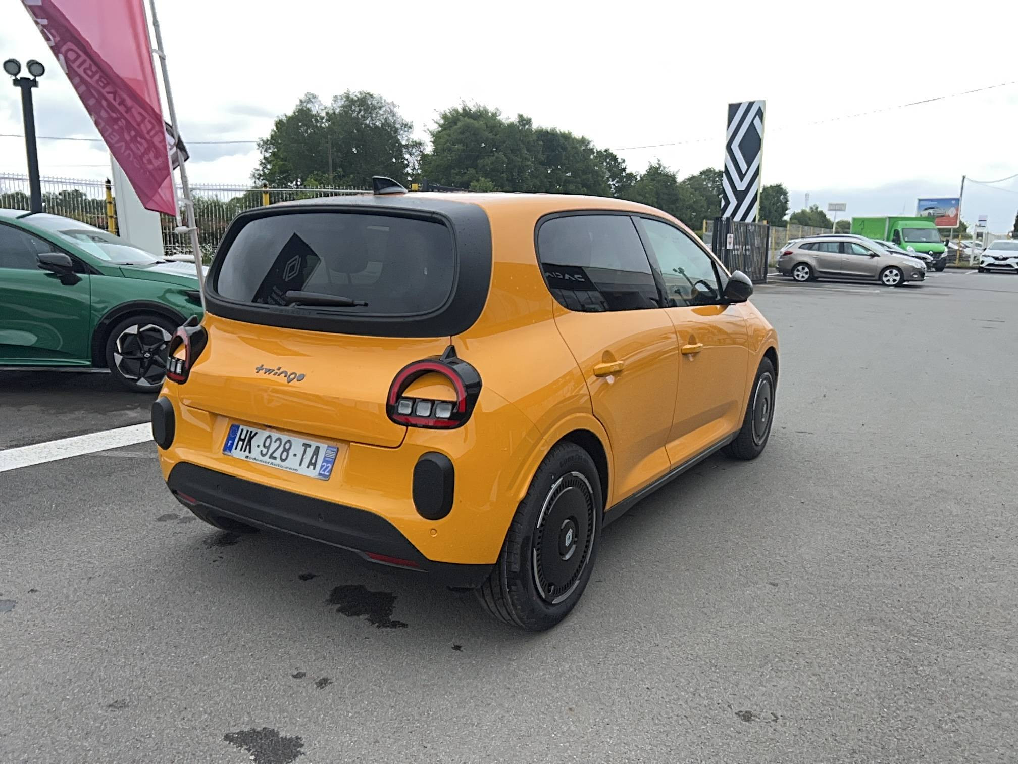 Vente en ligne Renault Twingo Electrique  80 ch autonomie urbaine au prix de 20 590 €