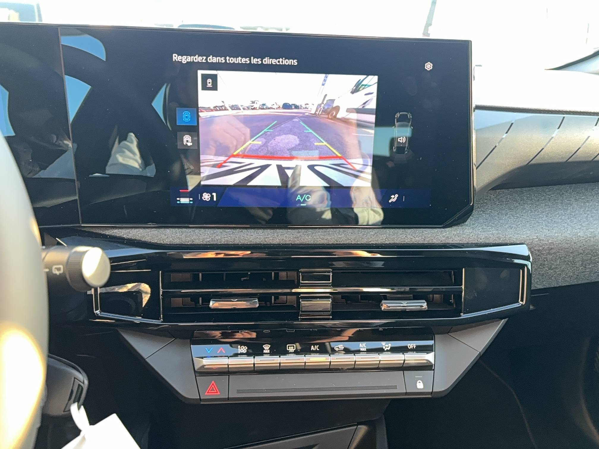 Vente en ligne Renault Clio 6 Clio TCe 115 ch au prix de 19 900 €