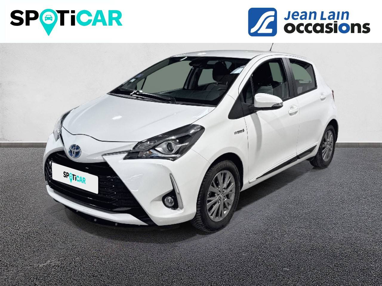 Vente en ligne TOYOTA YARIS HYBRIDE MC2 Yaris Hybride 100h Dynamic de 2019 au prix de 15 974 €
