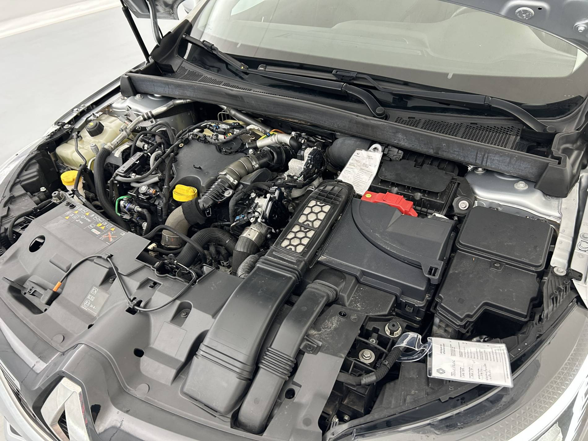 Vente en ligne Renault Megane 4 Estate  Blue dCi 115 au prix de 14 990 €