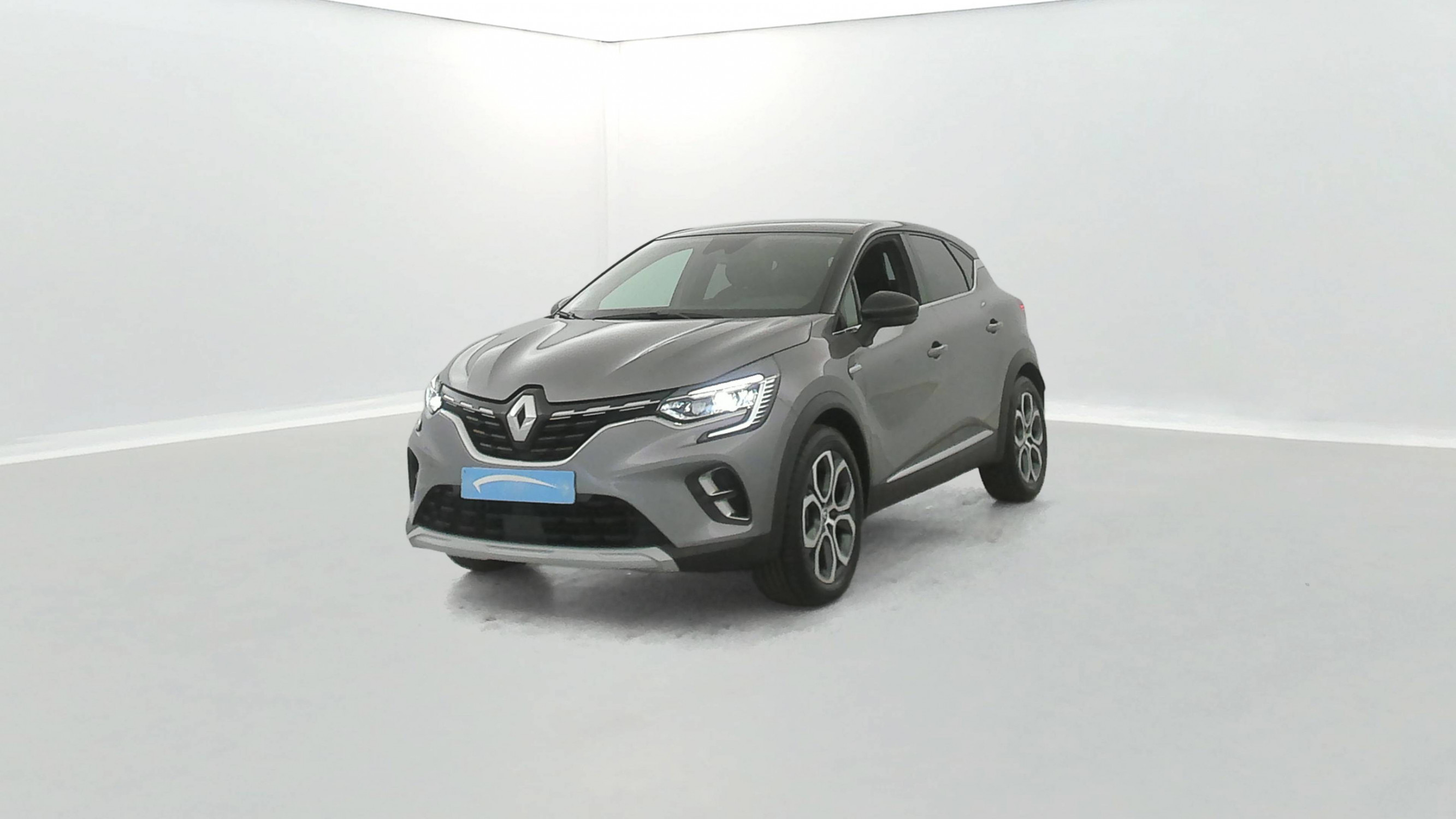 Renault Captur  E-Tech full hybrid 145 occasion de 2023 en vente à Quimper