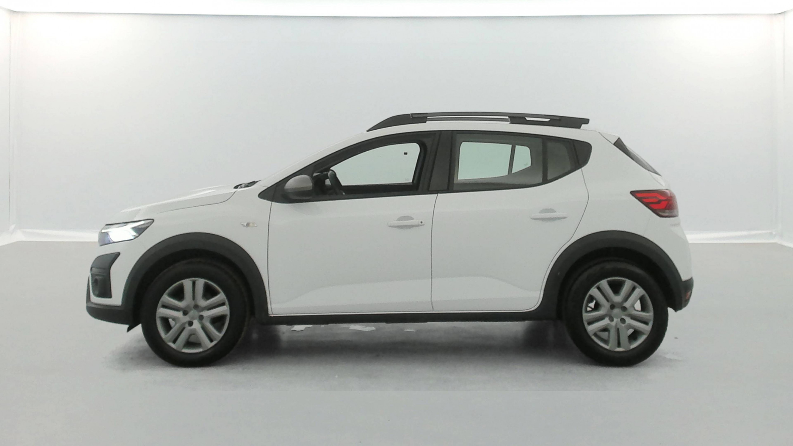Vente en ligne Dacia Sandero  ECO-G 100 au prix de 14 690 €
