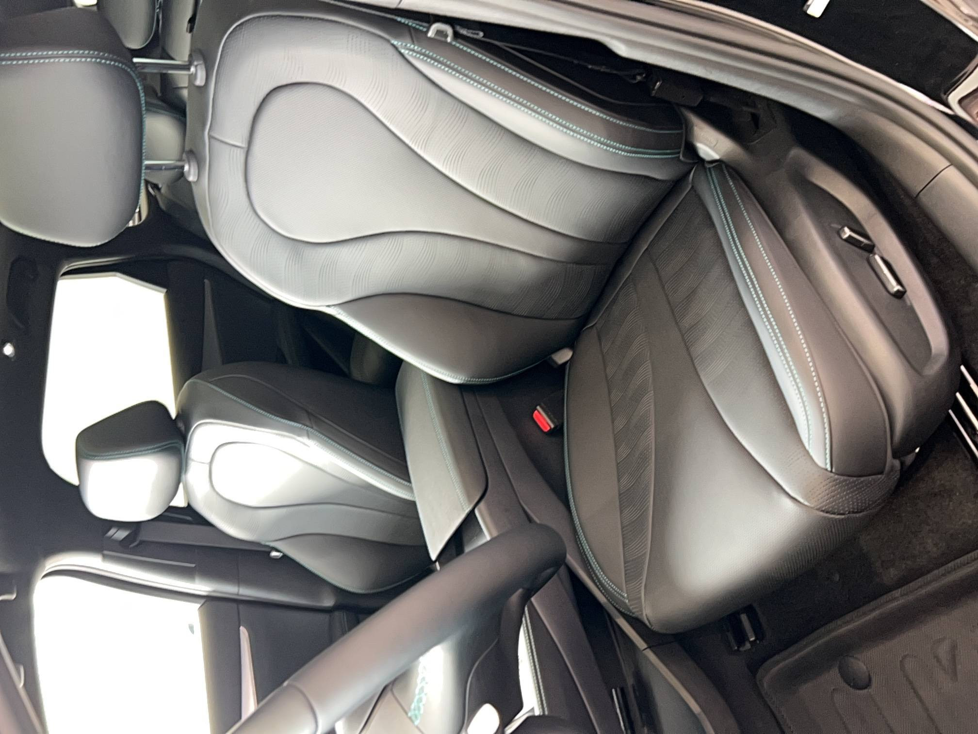 Vente en ligne Byd Seal 6 DM-i Touring  1.5l DM-i 156 kW PHEV au prix de 35 590 €