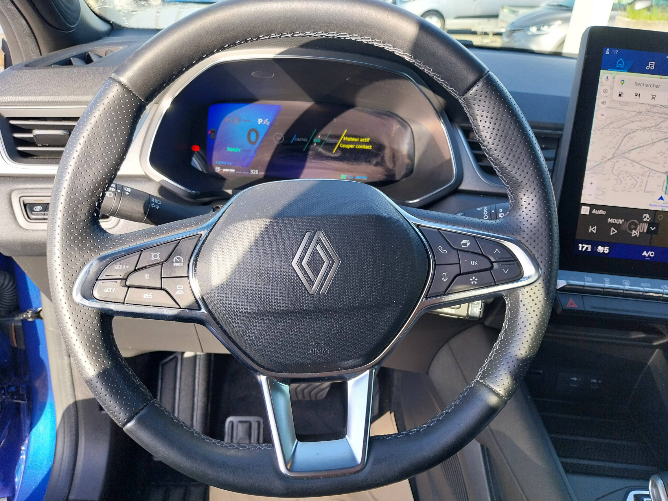 Vente en ligne Renault Symbioz  E-Tech full hybrid 145 au prix de 26 990 €