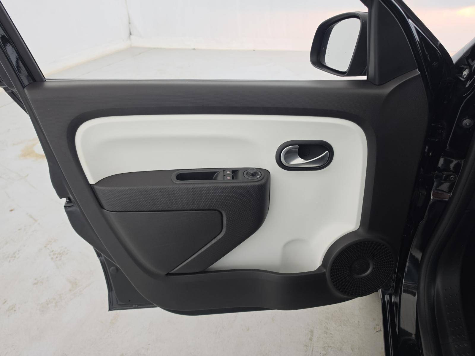 Vente en ligne Renault Twingo 3  SCe 65 au prix de 12 590 €