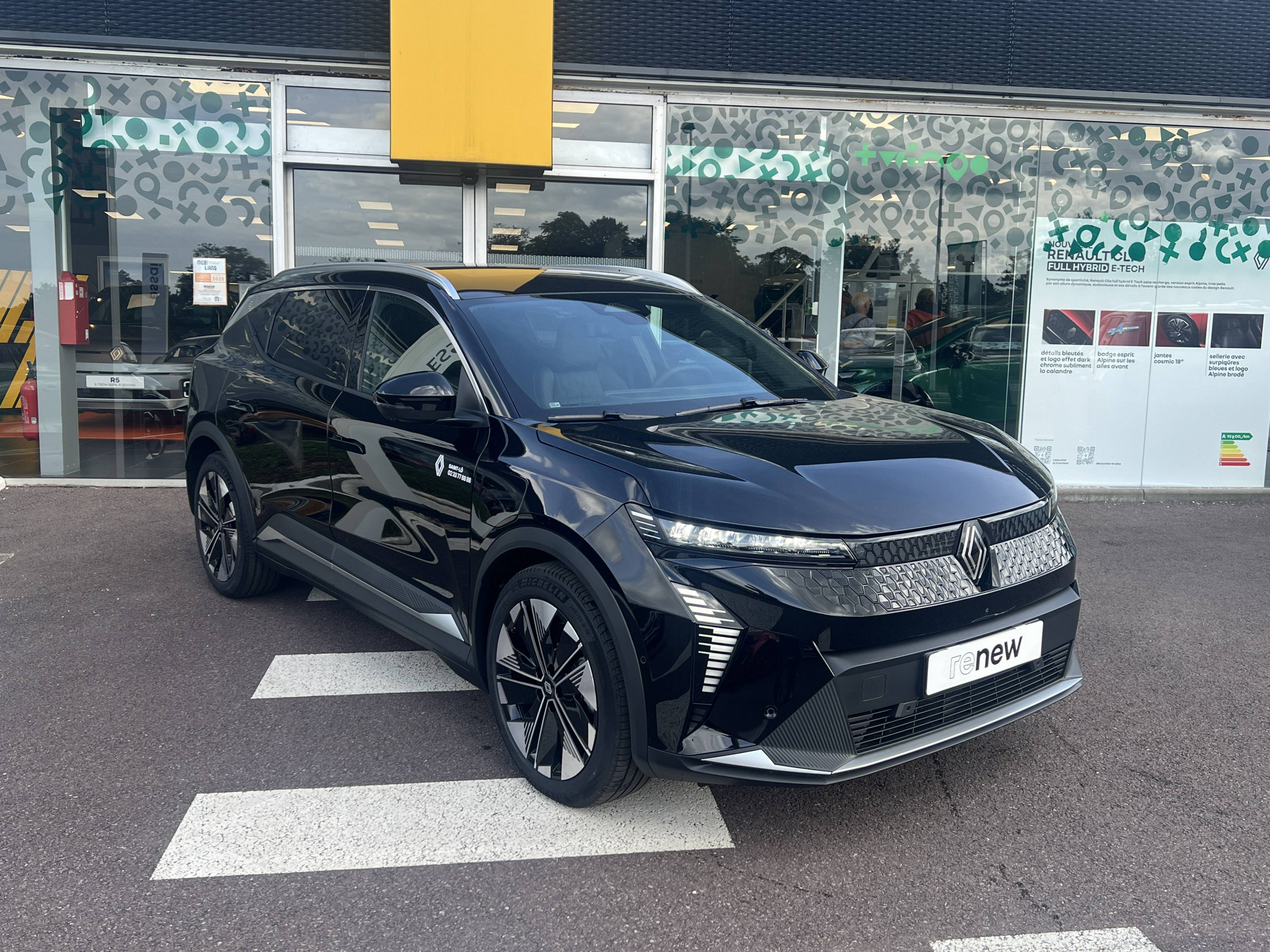 Vente en ligne Renault Scenic E-Tech Scenic E-Tech électrique 220 ch grande autonomie au prix de 50 490 €