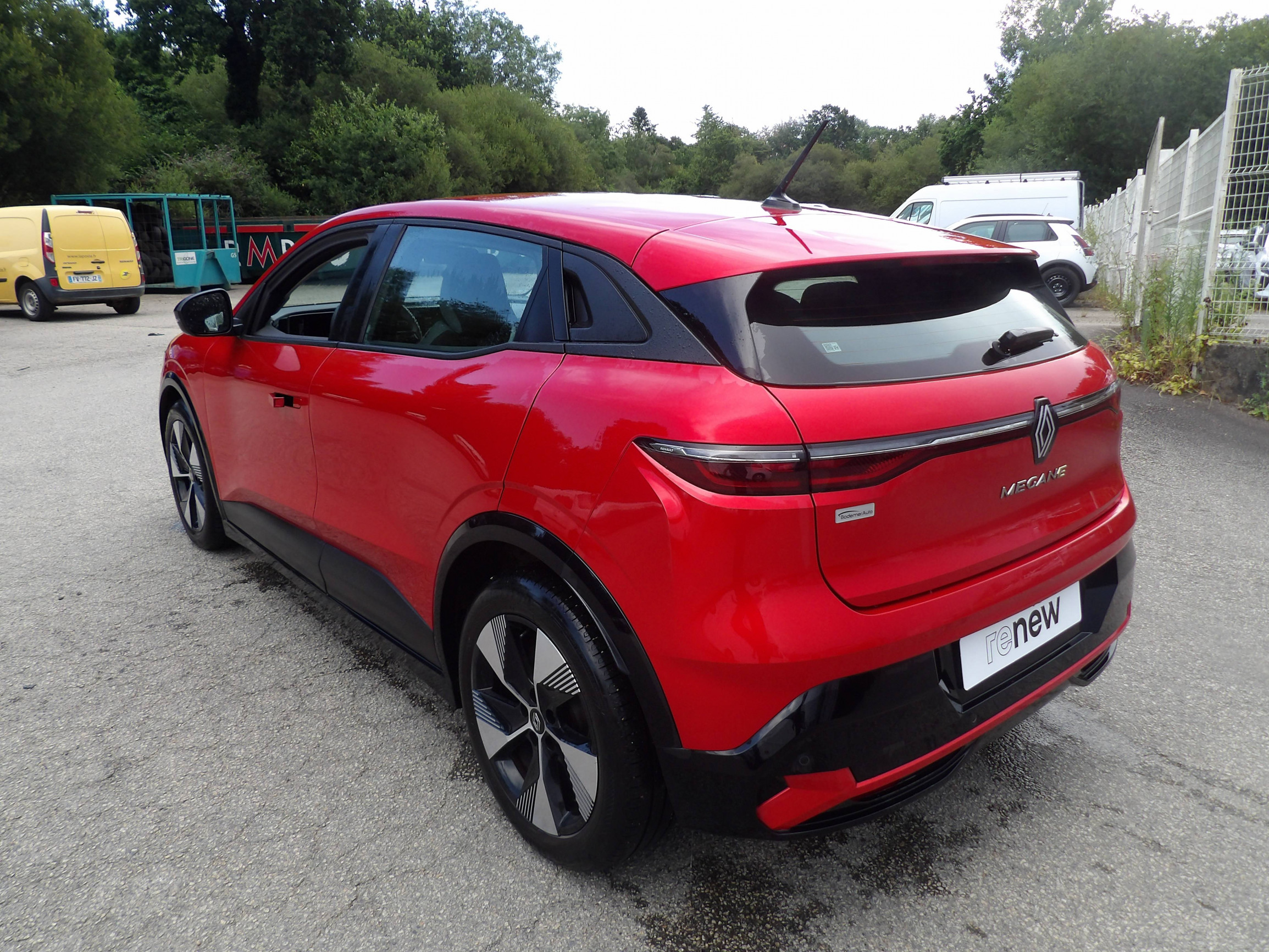 Vente en ligne Renault Megane E-Tech  EV60 220 ch super charge au prix de 25 999 €
