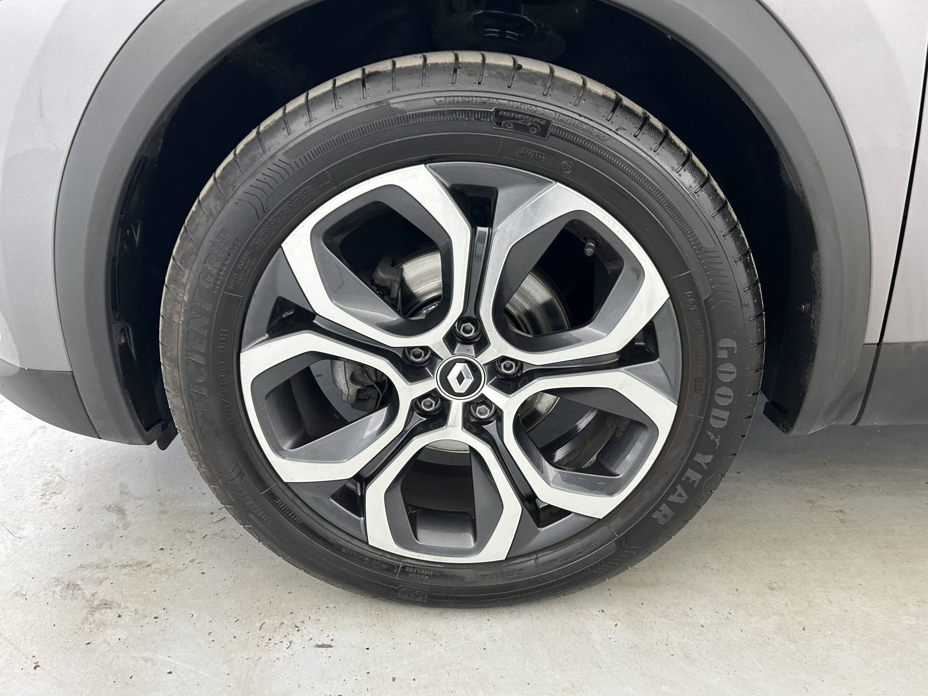 Vente en ligne Renault Captur  TCe 160 EDC - 21 au prix de 17 990 €