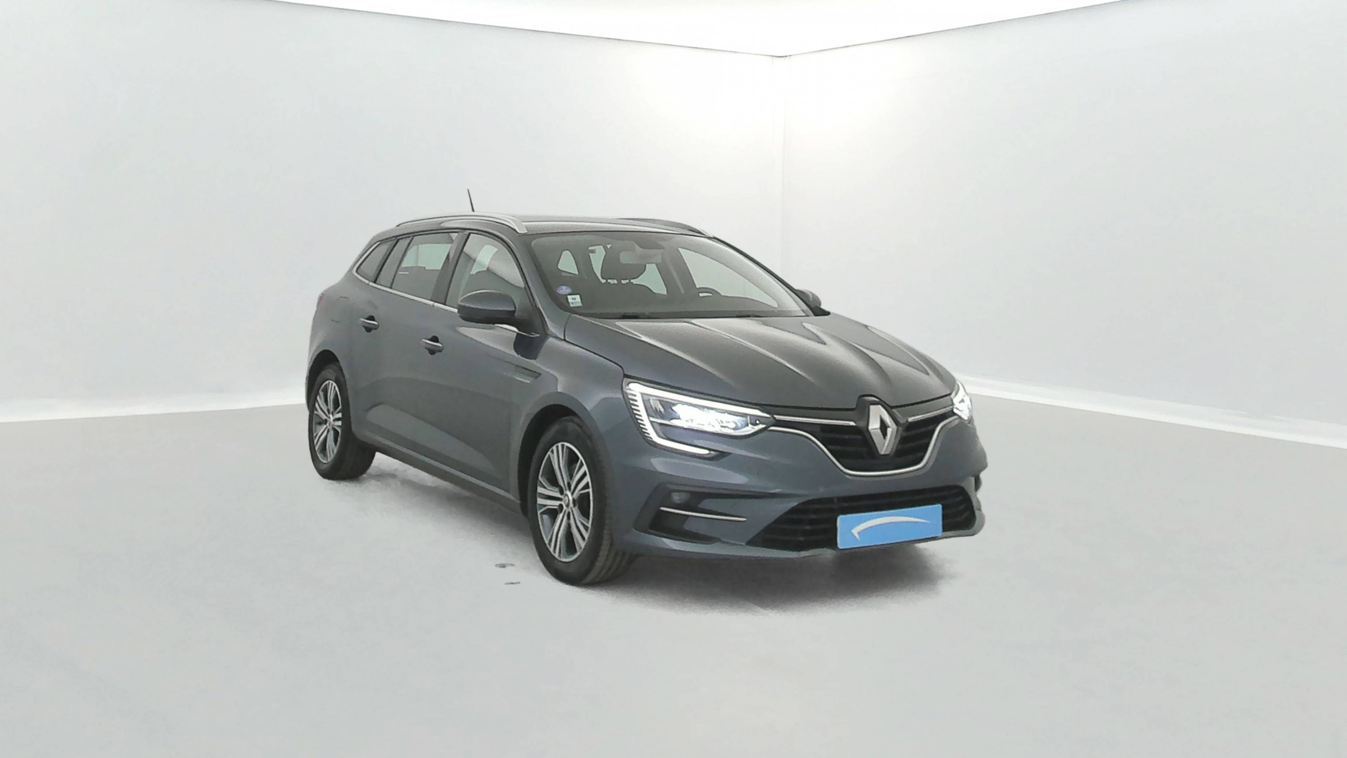 Vente en ligne Renault Megane 4 Estate  TCe 140 au prix de 15 490 €